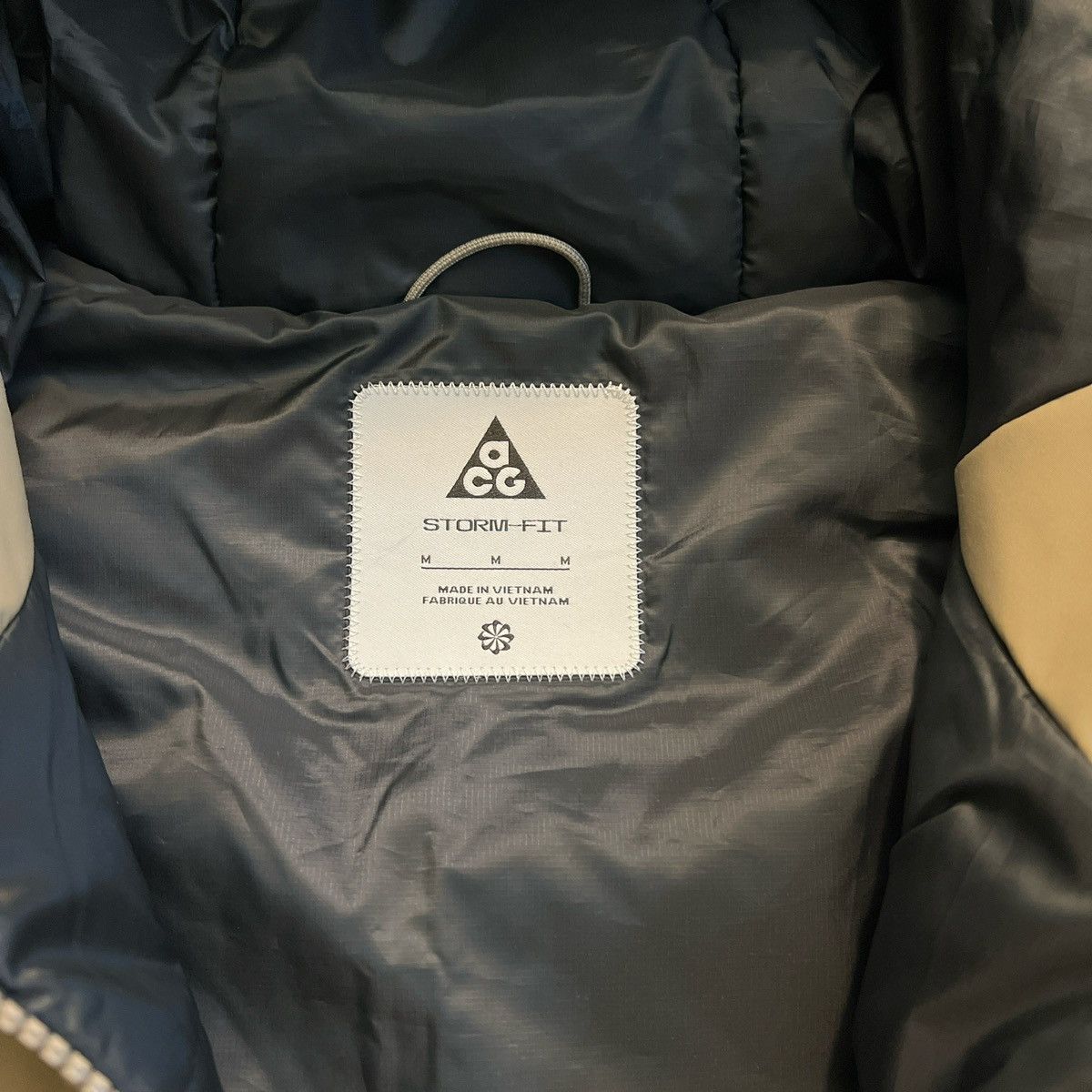 Nike × Nike ACG Nike ACG PrimaLoft® "Skull Peak" Men's Storm-FIT Jacket Size US M / EU 48-50 / 2 - 2 Thumbnail