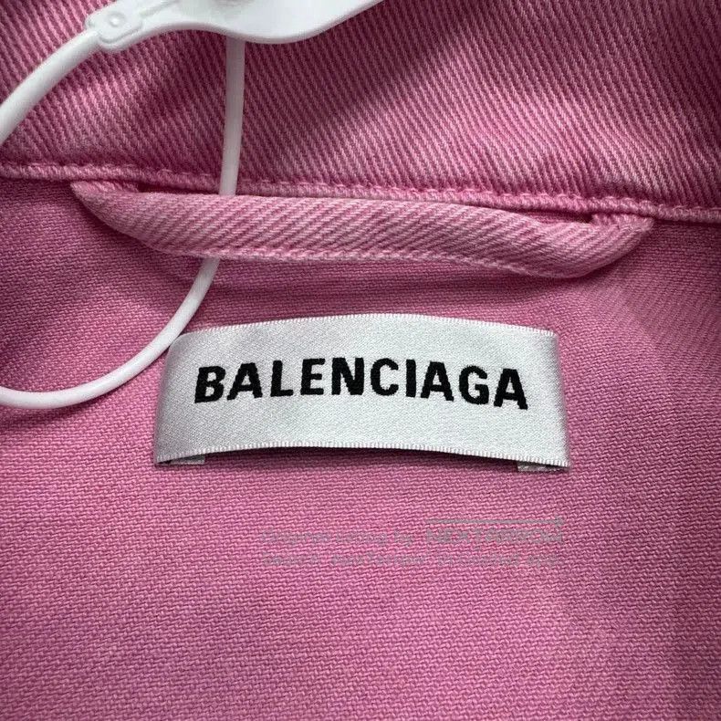Balenciaga Balenciaga Embroidered Pink Denim Jacket. Size US M / EU 48-50 / 2 - 4 Thumbnail