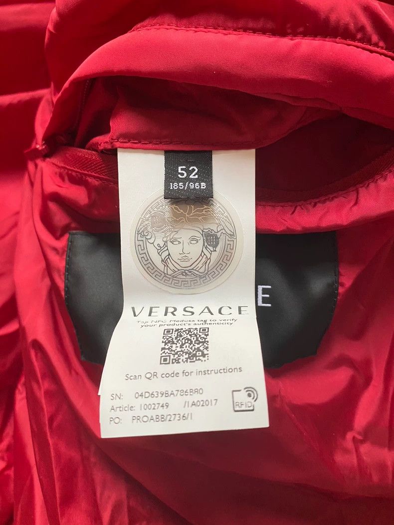 Versace Versace Genuine goose down jacket Size US XL / EU 56 / 4 - 5 Thumbnail