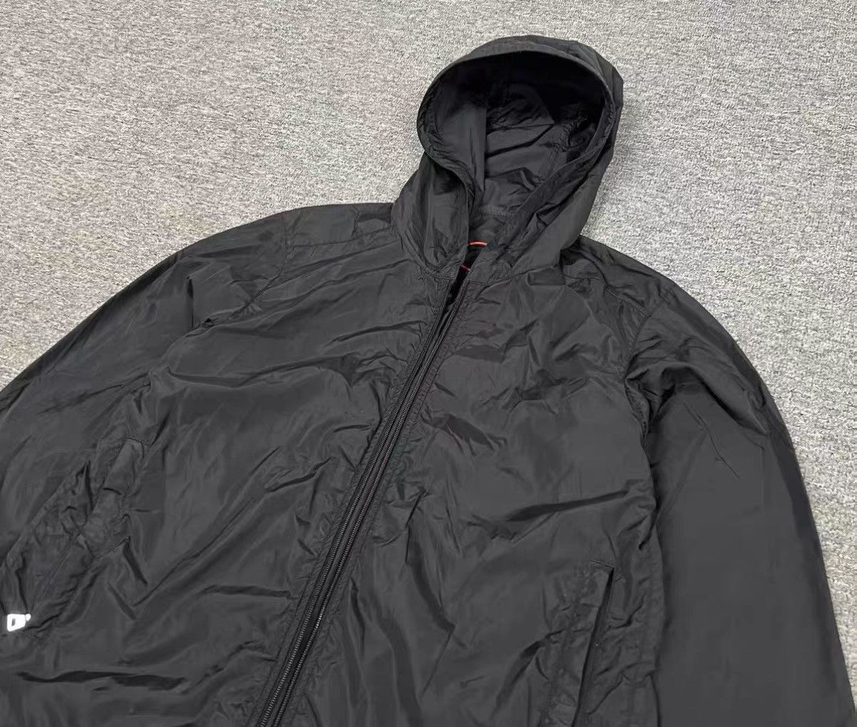 Prada Prada Minimalist Hooded Zip-Up Jacket J16 Size US S / EU 44-46 / 1 - 3 Thumbnail