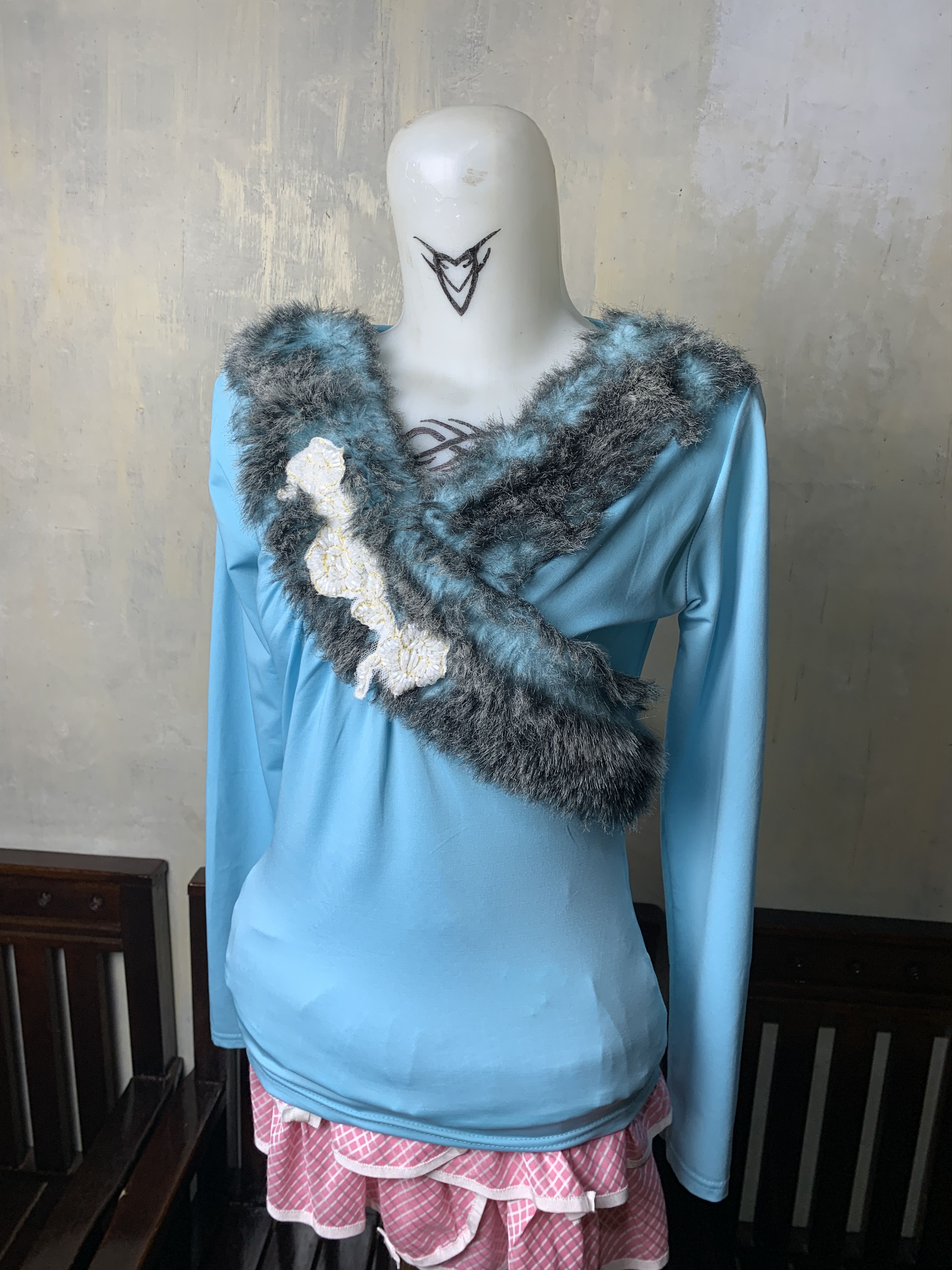 Japanese Brand Baby Blue Faux Fur Asymmetrical Elastane Top (S to M) Size S / US 4 / IT 40 - 2 Thumbnail