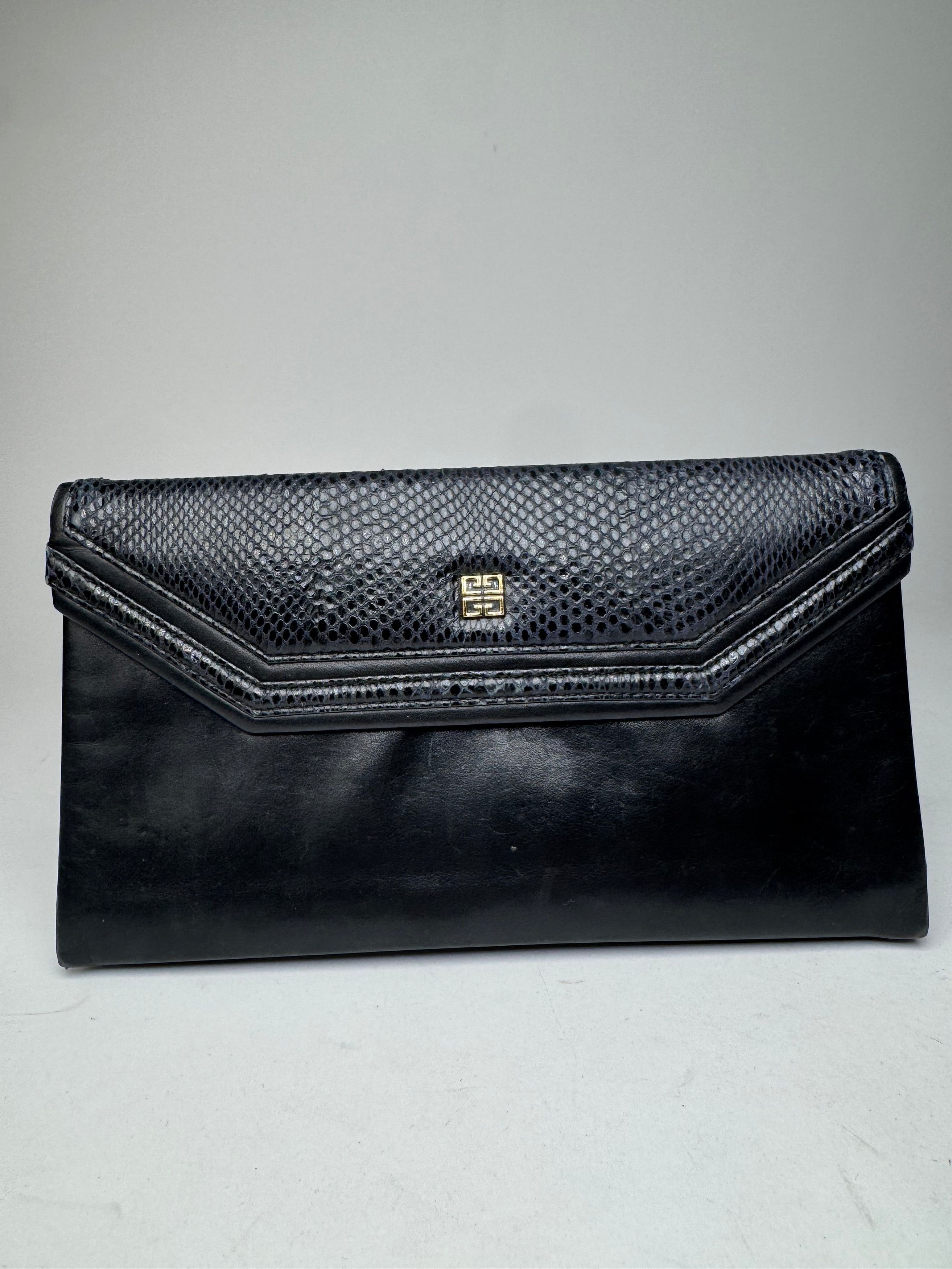 Givenchy Vintage Snake Emblossed Leather Clutch black Size ONE SIZE - 1 Thumbnail