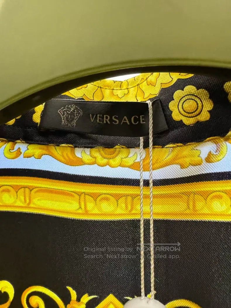 Versace Versace Silk black gold medusa long-sleeved shirt Size US L / EU 52-54 / 3 - 2 Thumbnail