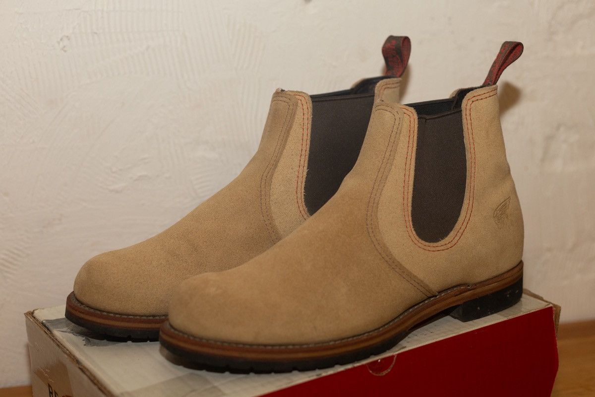 Red Wing Red Wing Suede Chelsea Boots Beige Tan Size 10 Size US 10 / EU 43 - 2 Thumbnail
