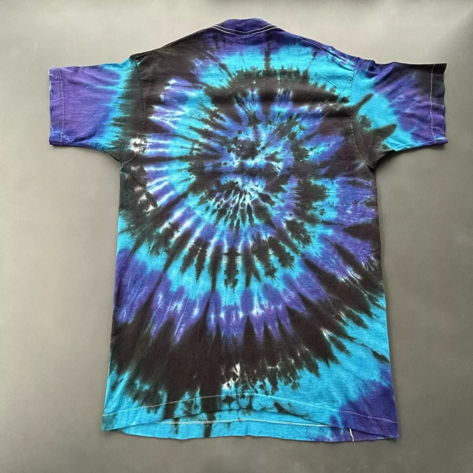 Liquid Blue Vintage 1990 Grateful Dead Spiral Skeletons GDM Size US XL / EU 56 / 4 - 6 Thumbnail