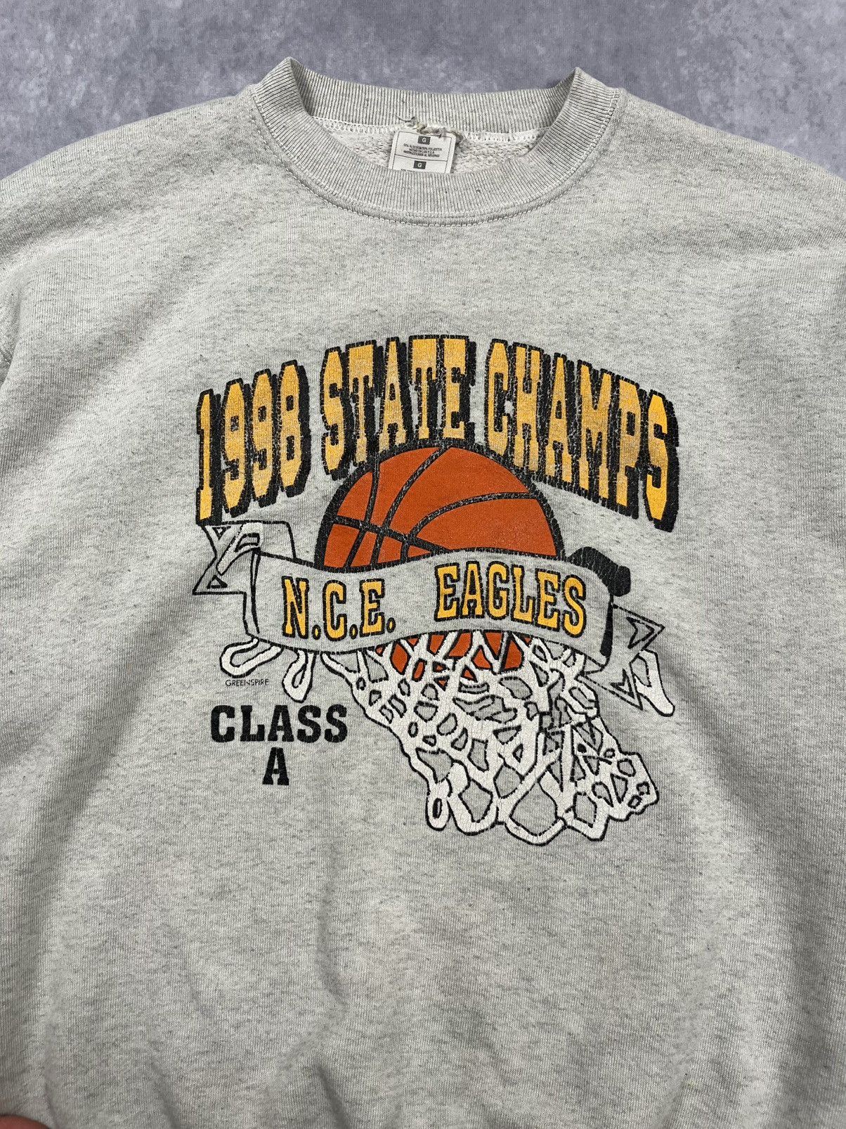 Vintage Vintage 1998 N.C.E. Eagles Sweatshirt | State Champs Size US L / EU 52-54 / 3 - 2 Thumbnail