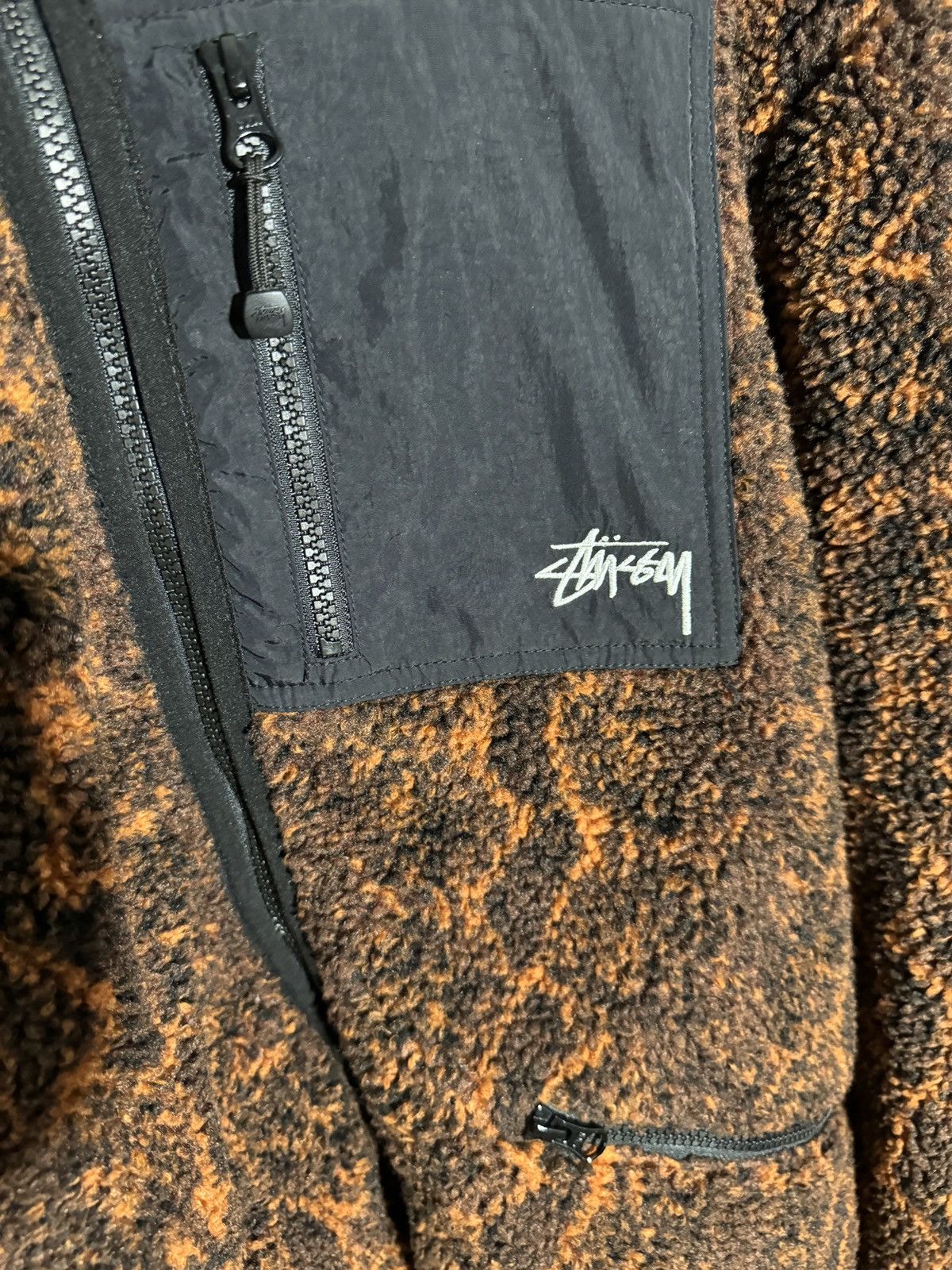 Stussy Stussy Snake Jacquard Sherpa Jacket Brown Size US XL / EU 56 / 4 - 4 Thumbnail