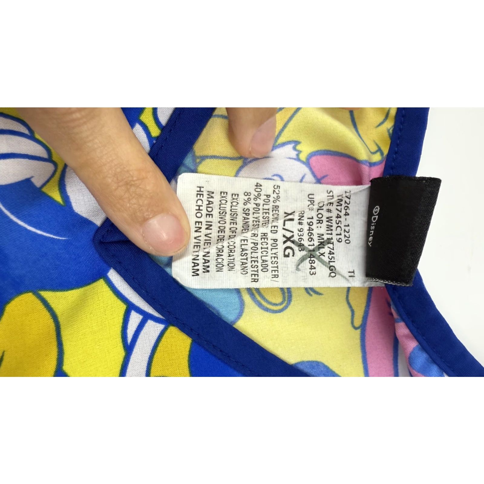 Disney Disney Shirt Womens XL Multicolor Mickey Mouse Donald Duck Scrub Top Cartoon Pockets Size XL / US 12-14 / IT 48-50 - 3 Thumbnail