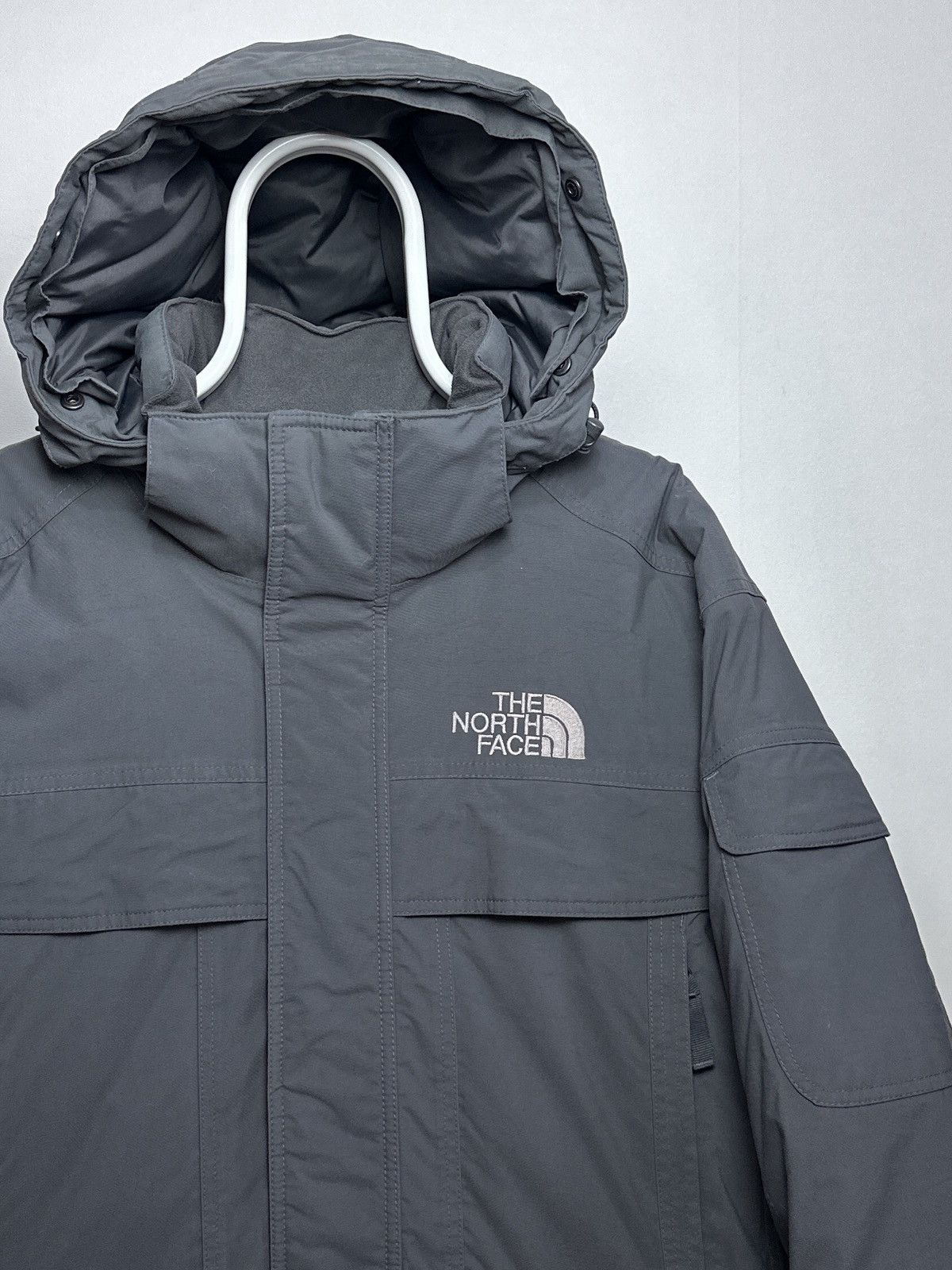 The North Face The North Face McMurdo Parka HyVent Goose Down Size M Size US M / EU 48-50 / 2 - 3 Thumbnail