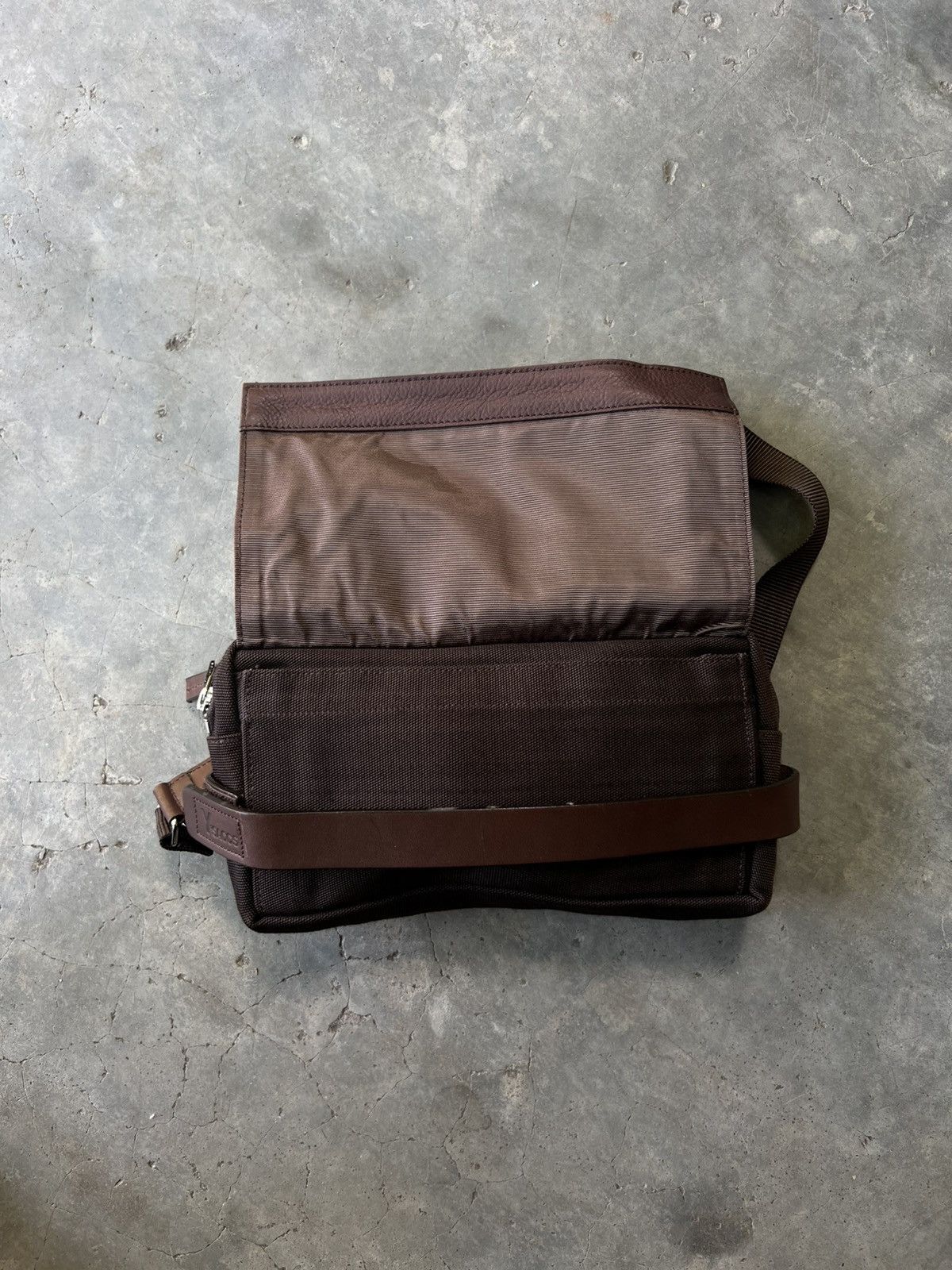 Yohji Yamamoto Yohji Yamamoto Y'SACCS bag Leather Size ONE SIZE - 8 Thumbnail