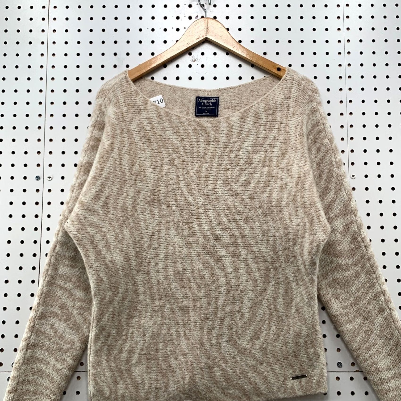 Abercrombie & Fitch Abercrombie & Fitch Sweater Womens Medium Beige Animal Striped Pullover 21X24 Size M / US 6-8 / IT 42-44 - 5 Thumbnail