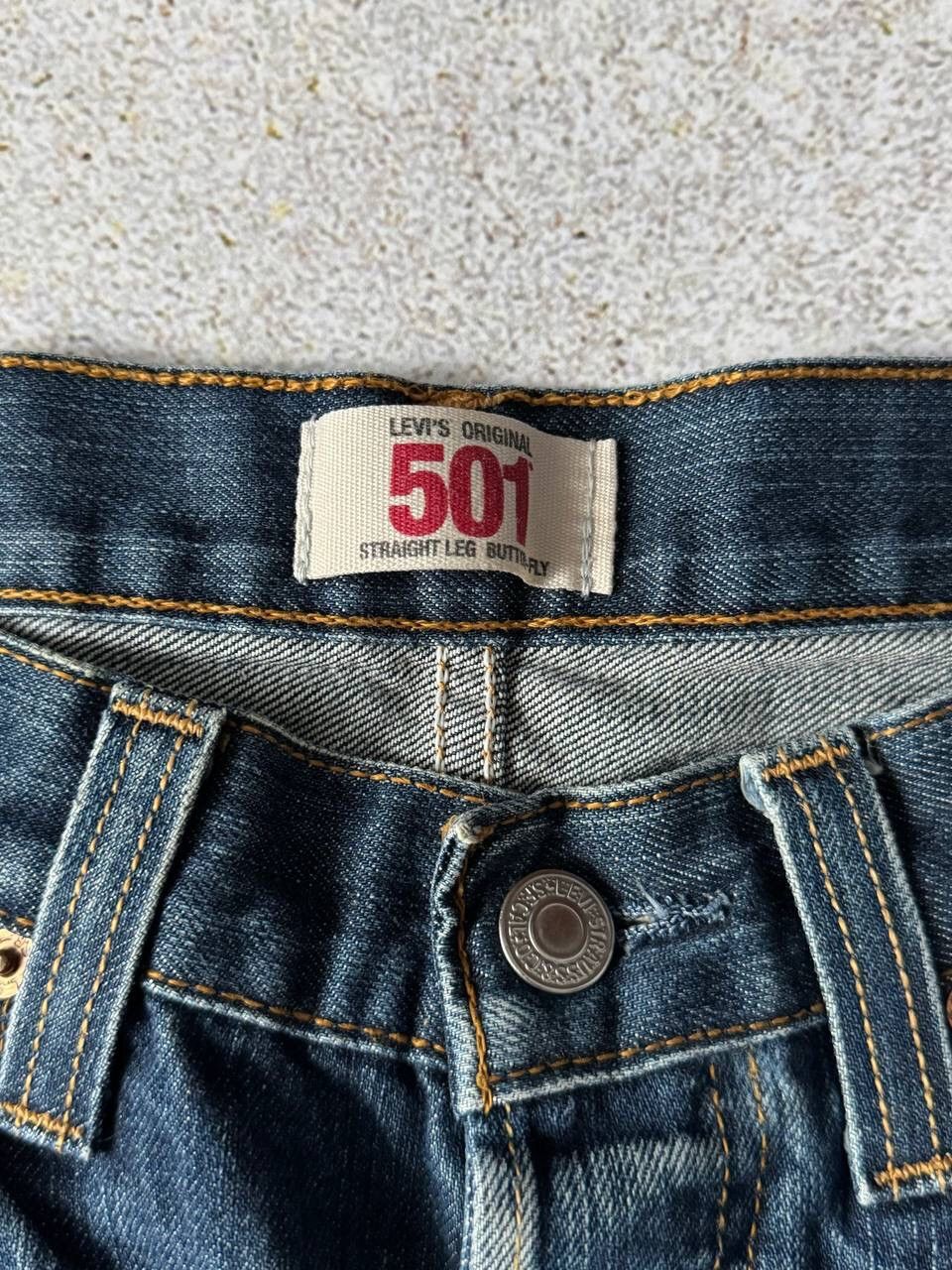 Levi's × Levi's Vintage Clothing × Vintage Vintage Levi’s 501 Straight Leg Button-Fly Denim Pants Y2K Size US 32 / EU 48 - 4 Thumbnail
