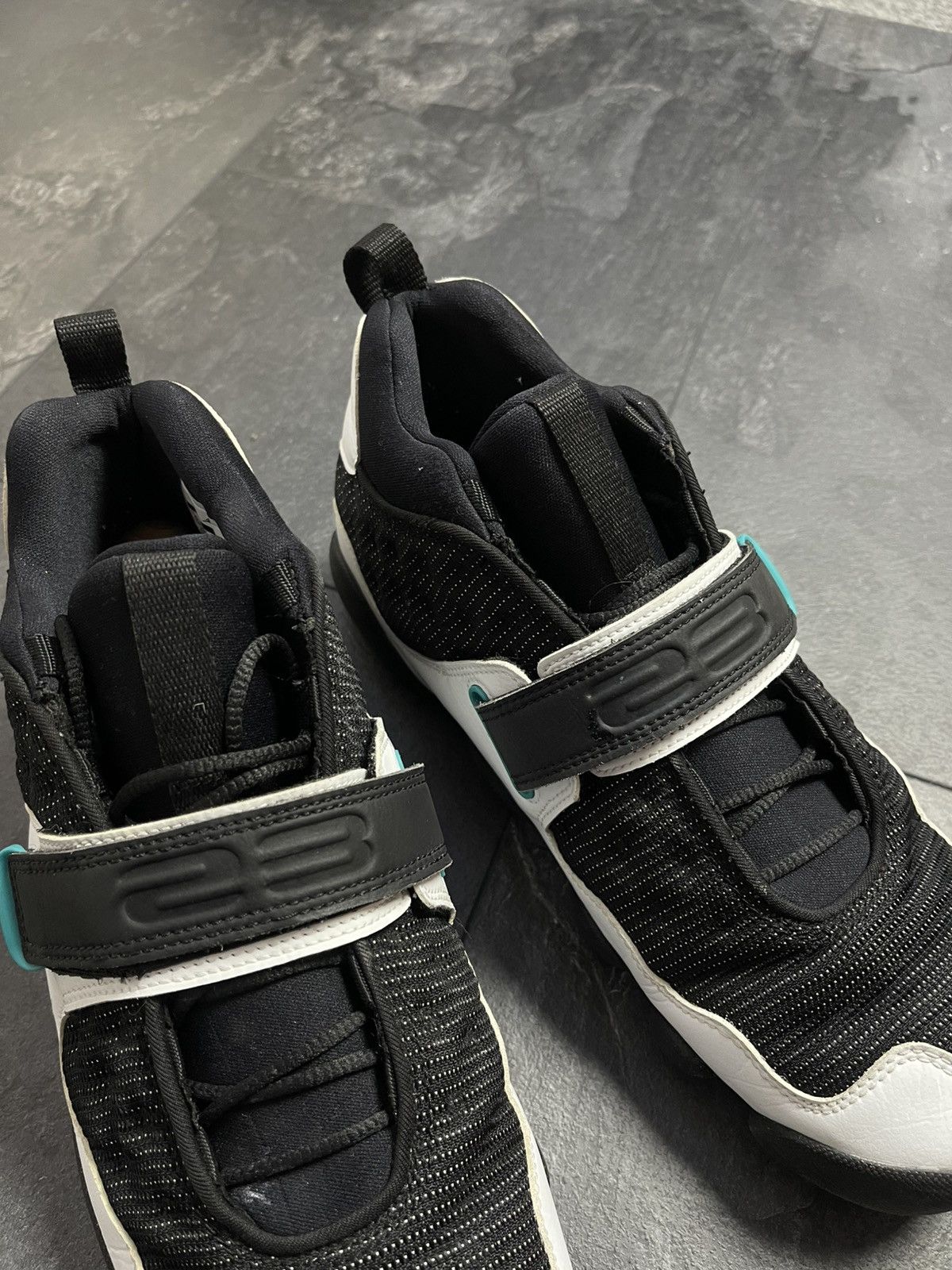 Streetwear Air Jordan Black Cat Retro Black Turbo Green White Size US 8.5 / EU 41-42 - 6 Thumbnail