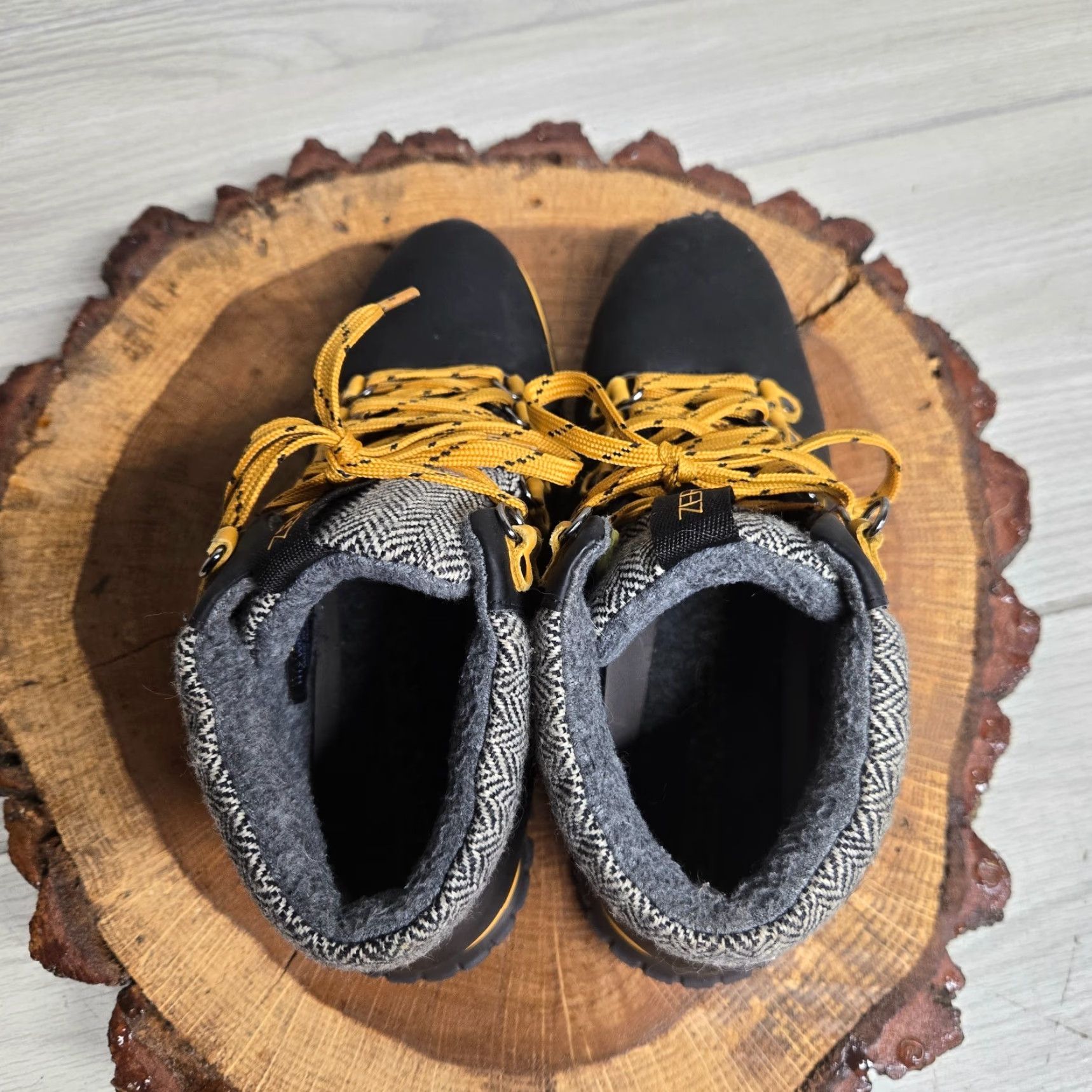 Cole Haan VINTAGE Cole Haan Women Boot Zerogrand Hiker Size 6 Black Waterproof Chukka Outdoor Winter Fall Spring Summer Size US 6 / IT 36 - 6 Thumbnail