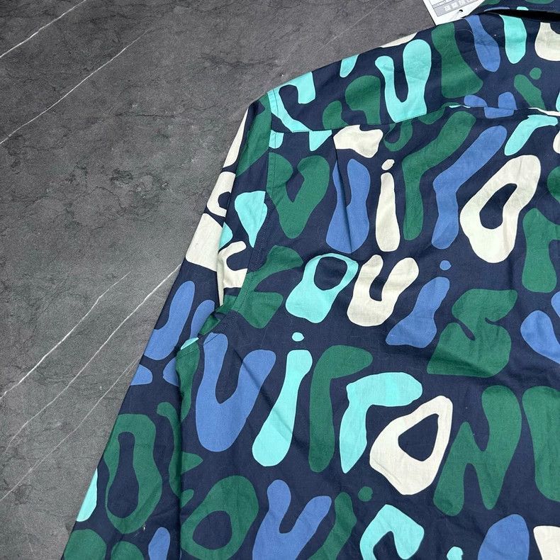Louis Vuitton New Louis Vuitton Graffiti Long Sleeve Shirt-2506 Size US XL / EU 56 / 4 - 4 Thumbnail