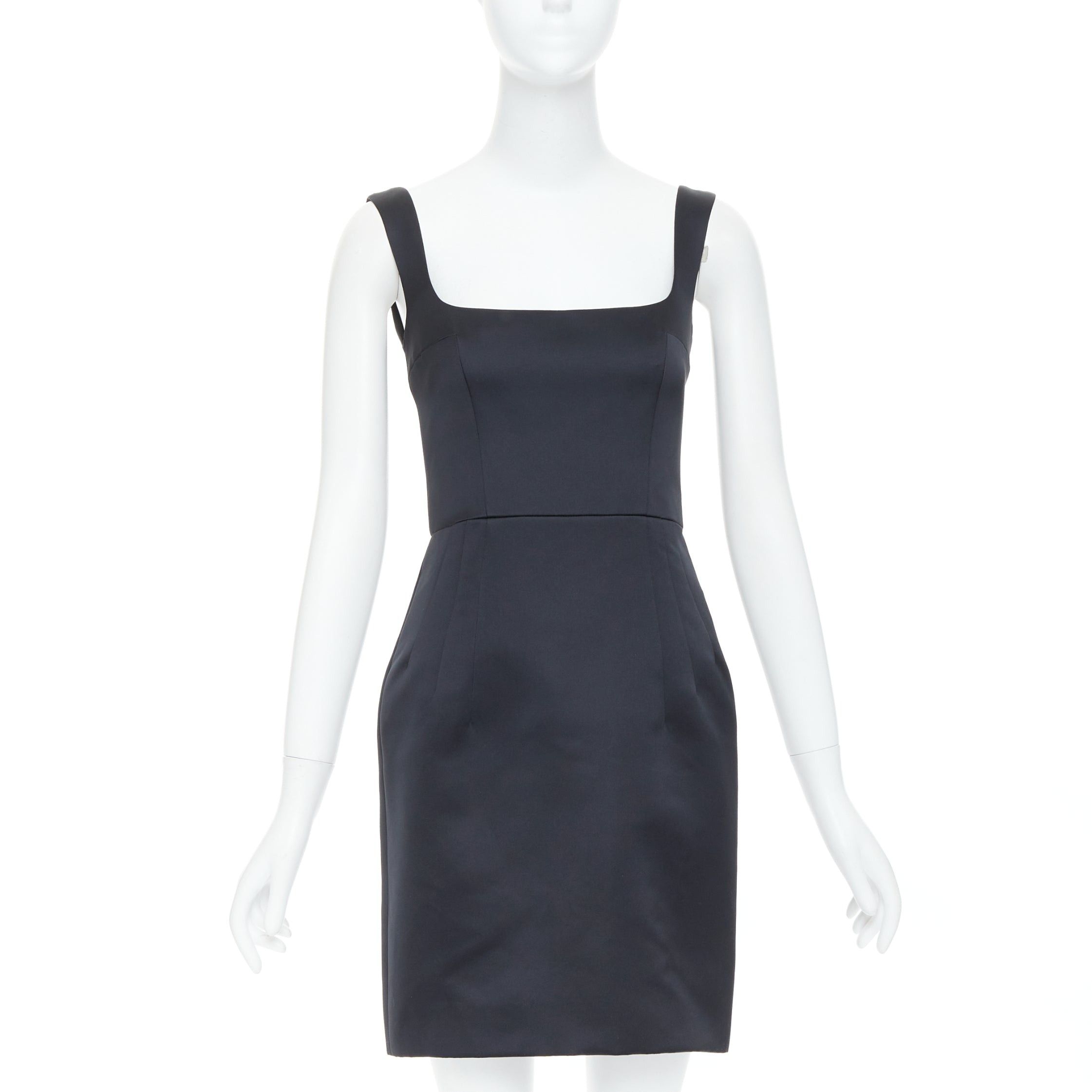 Emilia Wickstead EMILIA WICKSTEAD 2021 Salma black duchess satin structured hip dress UK6 S Size M / US 6-8 / IT 42-44 - 1 Thumbnail