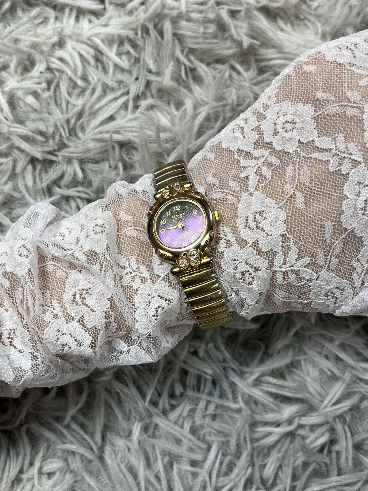 Jewelry Omax Gold & Purple Ladies’ Bracelet Watch – Japanese Brand Size ONE SIZE - 2 Thumbnail