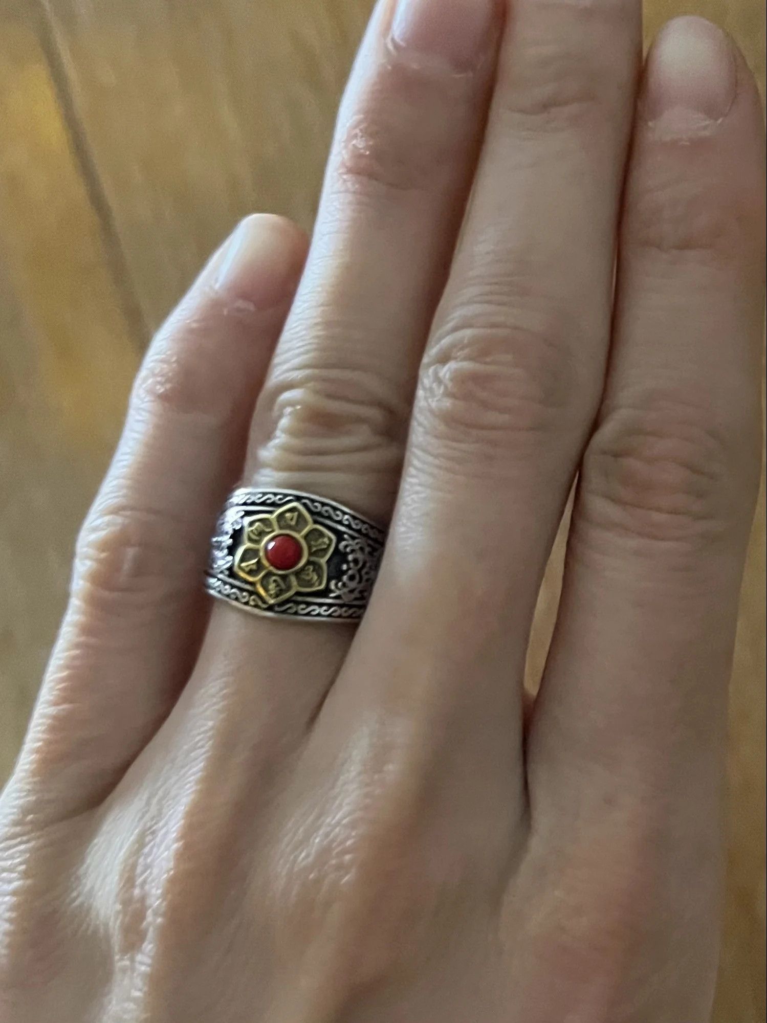 Jewelry × Vintage Resizable Retro Mantra Lotus Ring Size ONE SIZE - 6 Thumbnail