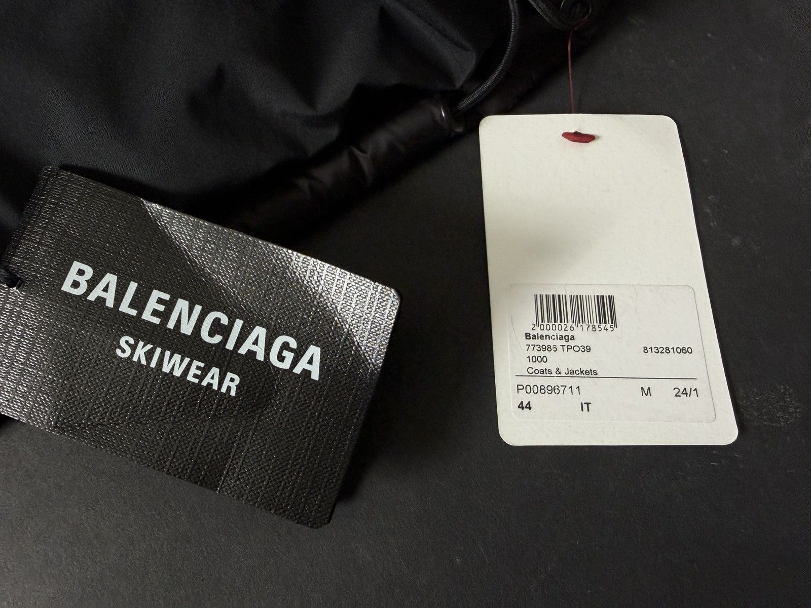 Balenciaga NEW WITH TAGS 3B Ski Puffer Jacket Size 44 Size US S / EU 44-46 / 1 - 10 Thumbnail