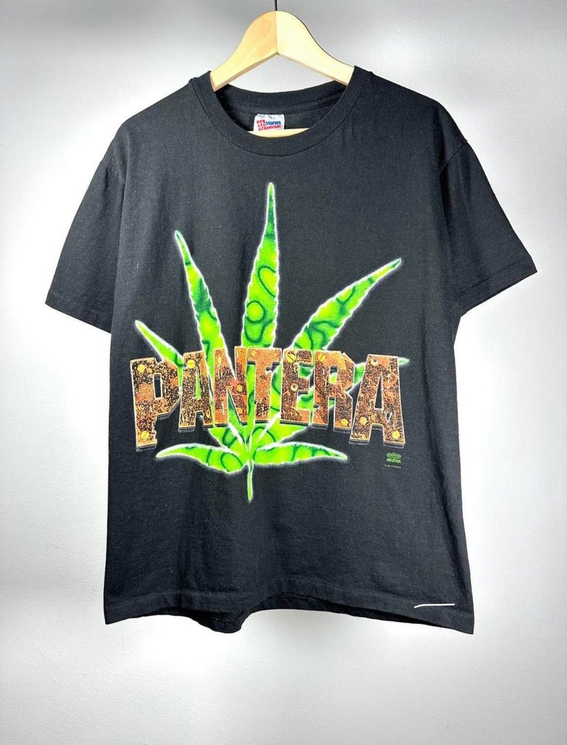 Hanes 1994 Pantera Far Beyond Driven Tshirt Size US L / EU 52-54 / 3 - 1 Thumbnail