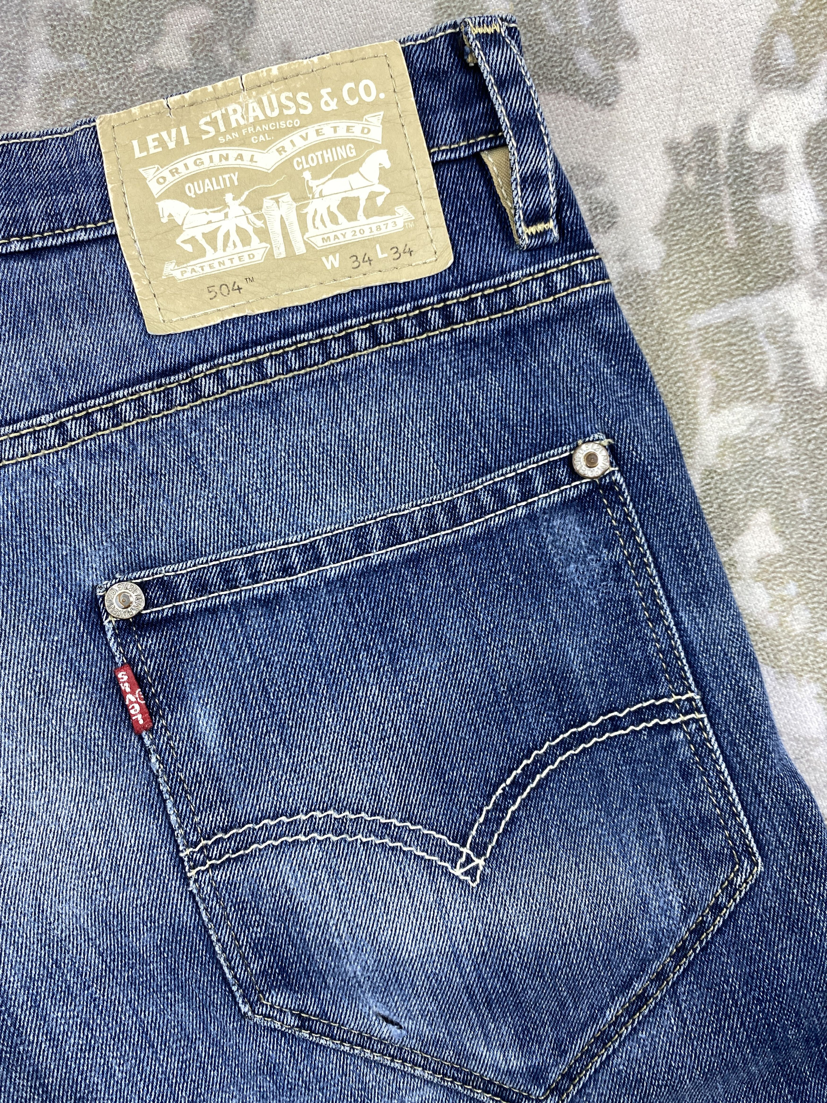 Levi's Distressed Blue Vintage Levi's 550 36x33 Denim -JN2122 Size US 36 / EU 52 - 13 Thumbnail