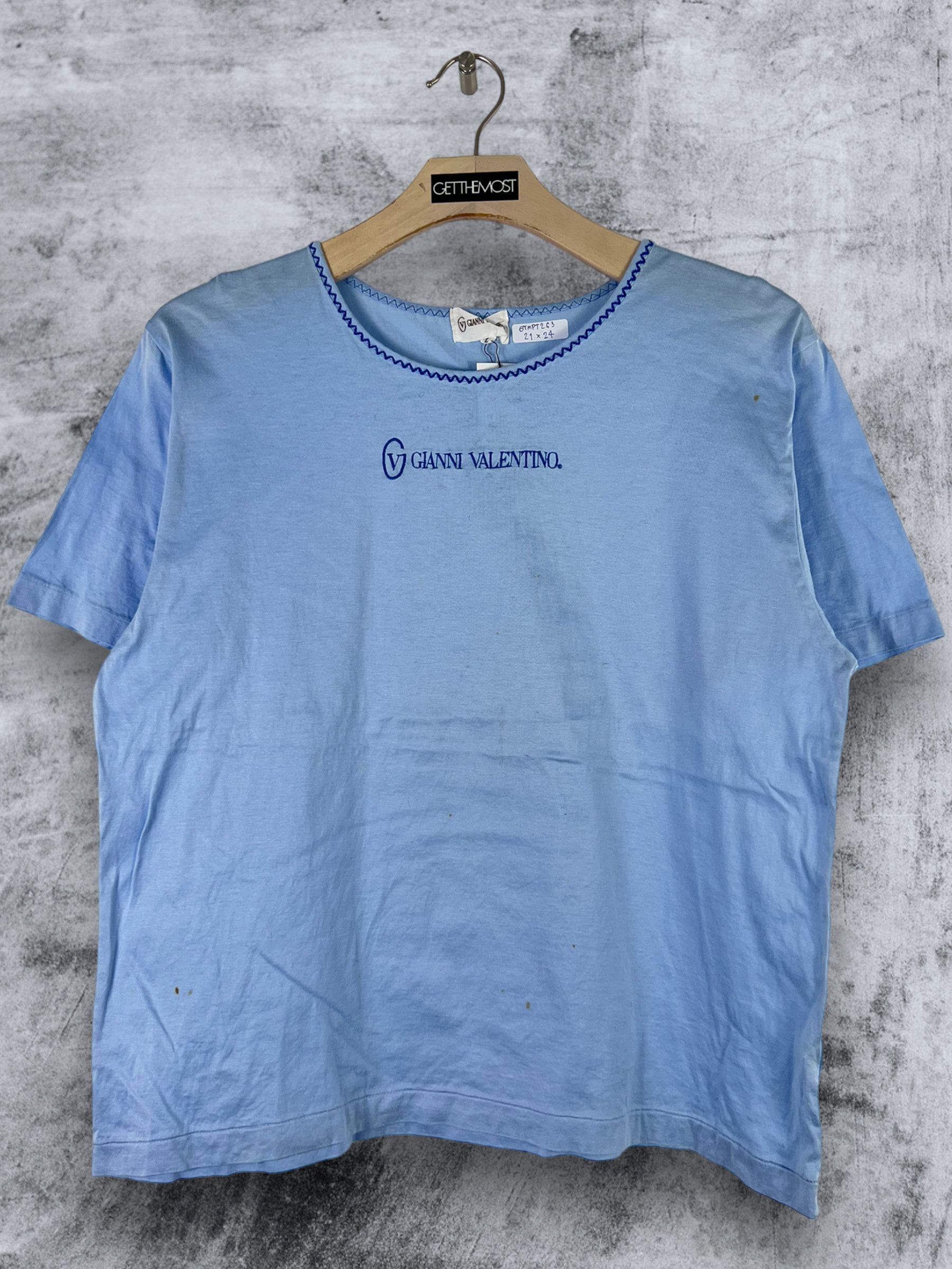 Gianni Valentino Vintage Gianni Valentino Box Logo Tee (L) GTMPT263 Size L / US 10 / IT 46 - 1 Thumbnail
