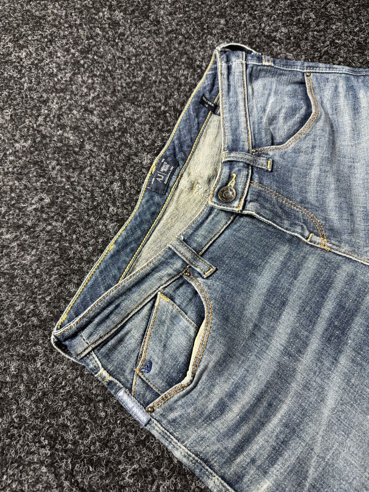 Giorgio Armani Luxury 00s Armani Jeans Slim Tapered Denim Pants Rock Y2K Size 27" / US 4 / IT 40 - 8 Thumbnail
