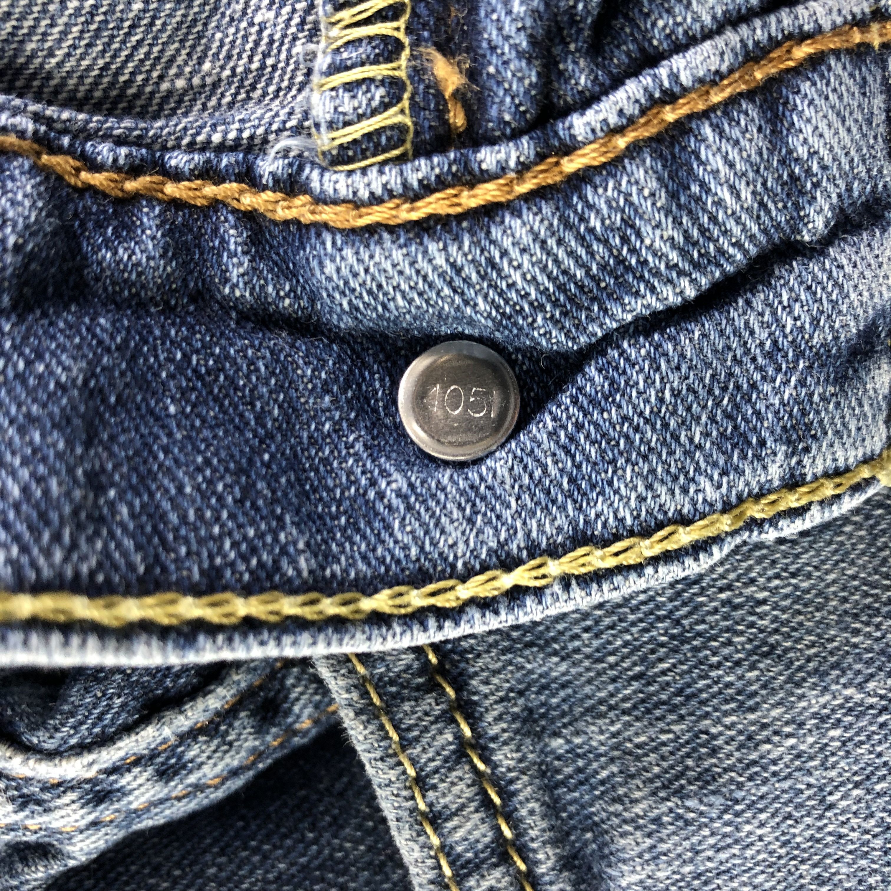 Levi's Vintage Blue Wash Levis 505 Jeans-J3454 Size US 33 - 8 Thumbnail