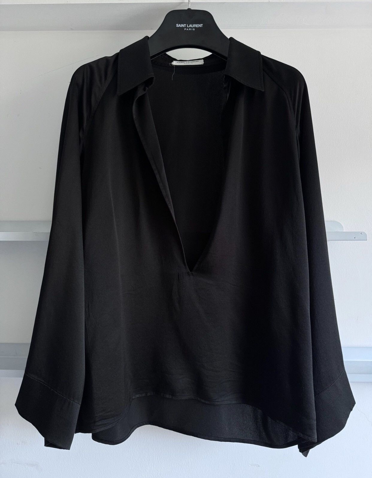 Saint Laurent Paris Saint Laurent 23SS catwalk silk shirt - DMC Size US S / EU 44-46 / 1 - 1 Thumbnail