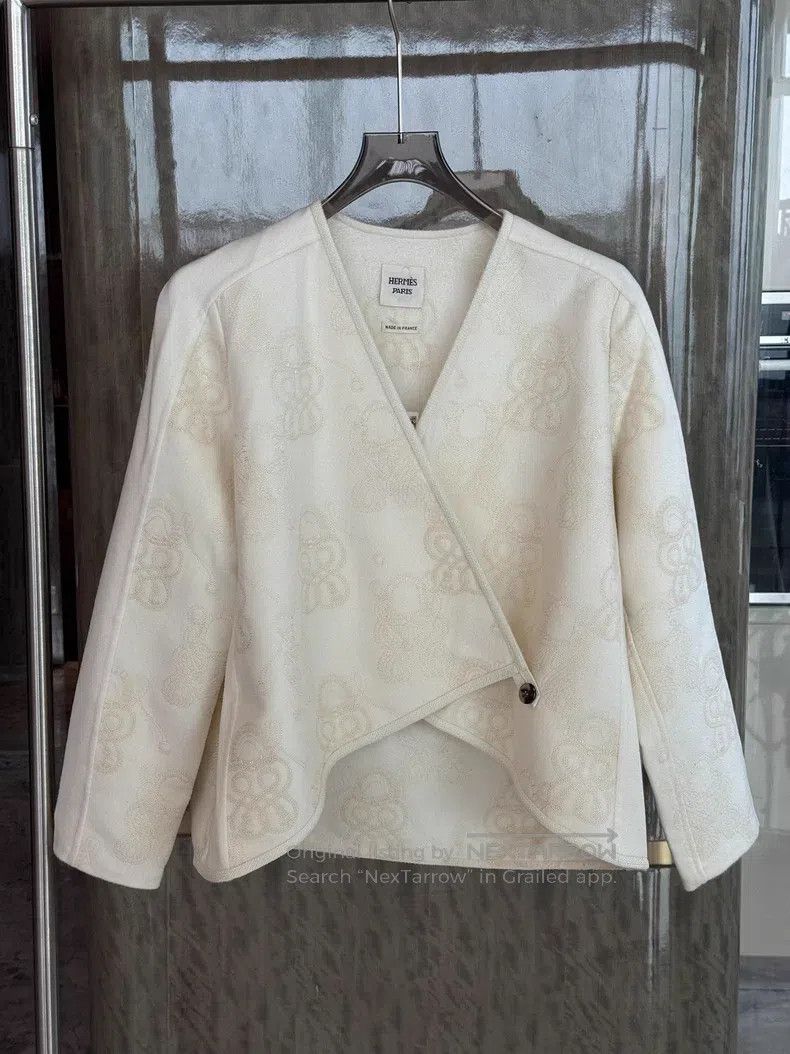 Hermes Hermes Short cashmere coat Size XXS / US 00 / IT 34 - 1 Thumbnail