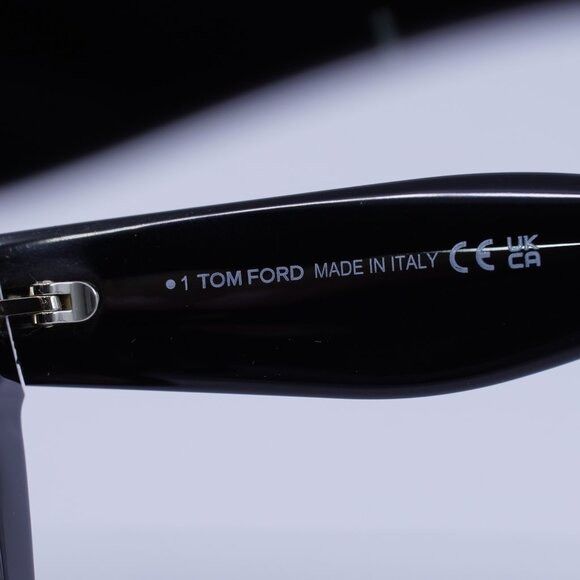 Tom Ford Tom Ford Cara FT0940 01B Sunglasses Black Cat Eye Frame Size ONE SIZE - 5 Thumbnail