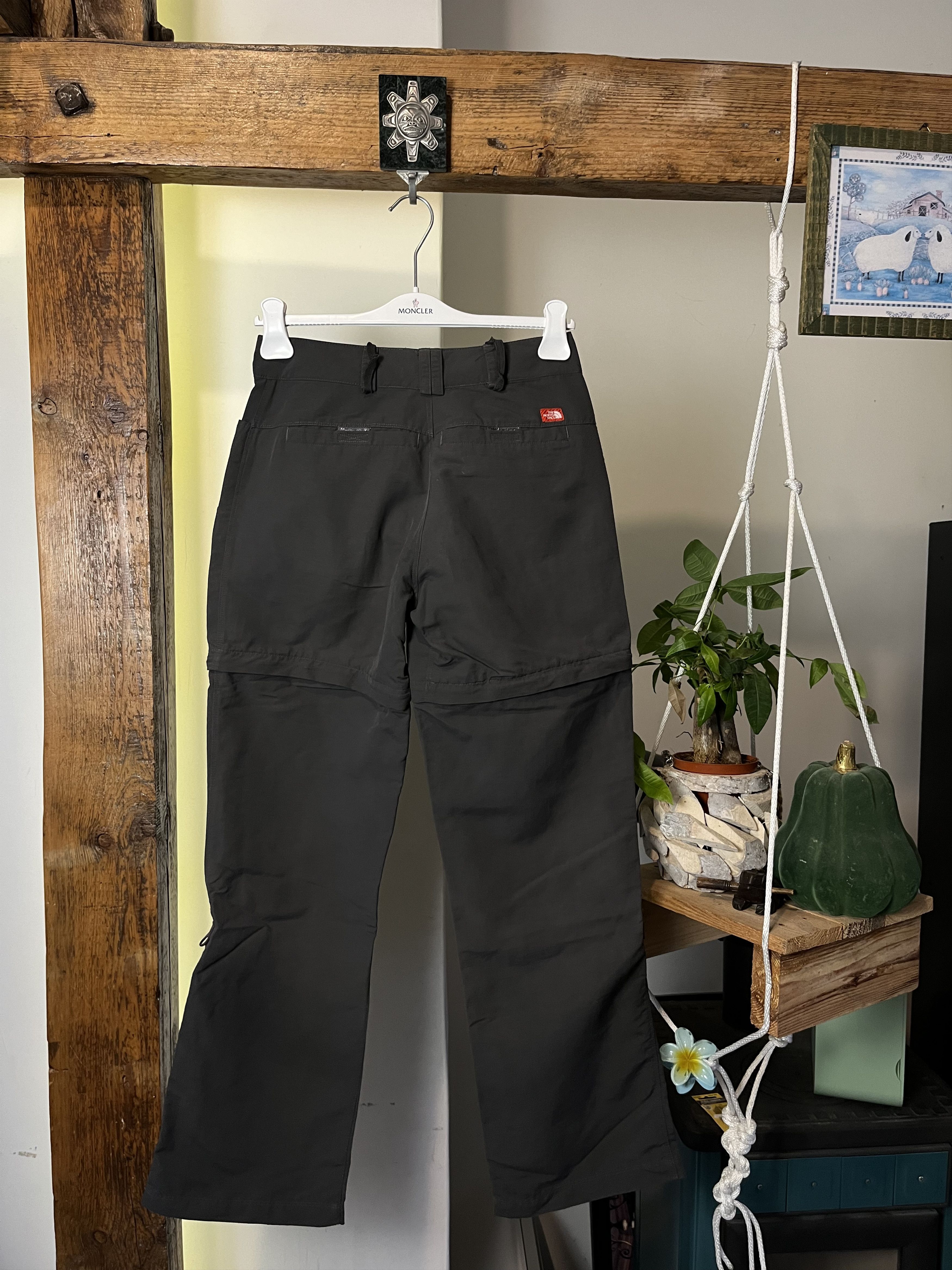 The North Face The North Face 2in1 Hiking Cargo Pants Size 30" / US 8 / IT 44 - 2 Thumbnail