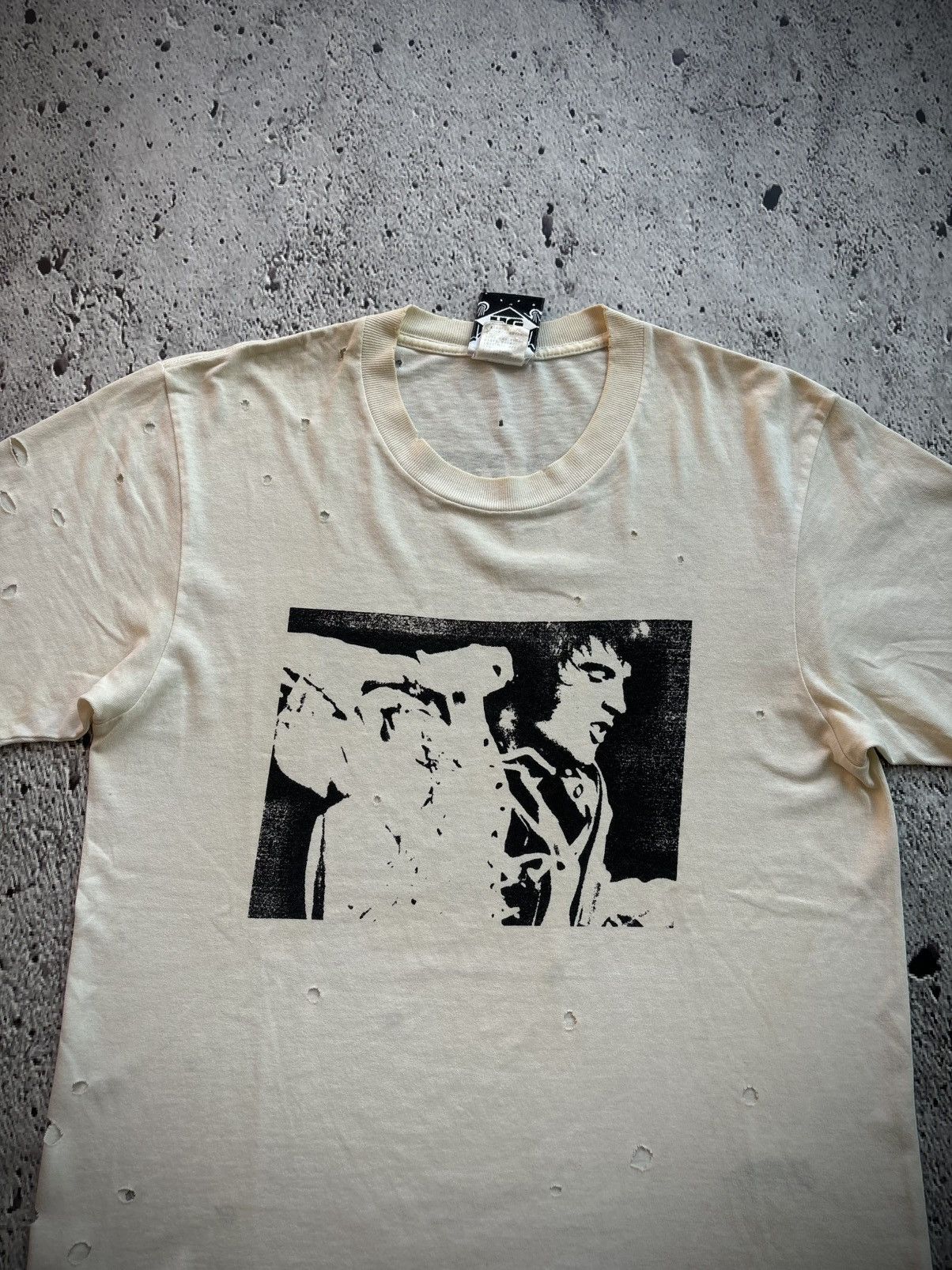 Hysteric Glamour Hysteric Glamour Elvis Presley Thrashed Tshirt Size US M / EU 48-50 / 2 - 4 Thumbnail
