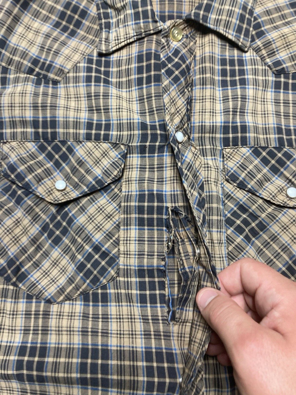 Vintage 70s wrangler Pearl snap shirt plaid blue bell western small Size US S / EU 44-46 / 1 - 6 Thumbnail