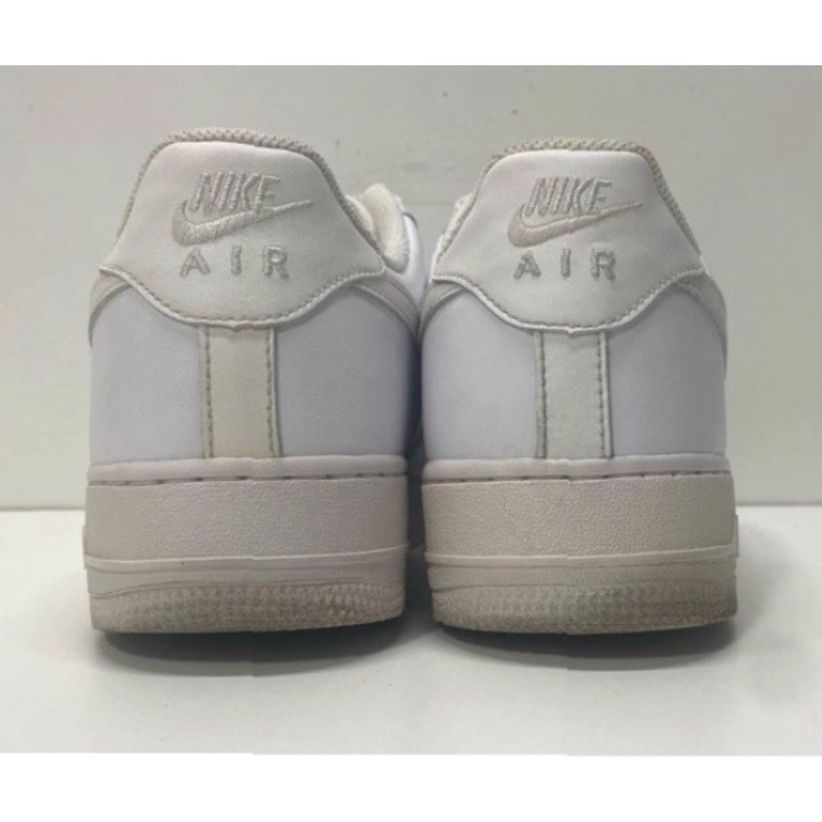 Nike **Nike Mens White Air Force 1 Classic Clean Sneakers 10** User: **White Nike Mens Air Force 1 Classic Clean Sneakers Size 10** Size US 10 / EU 43 - 5 Thumbnail