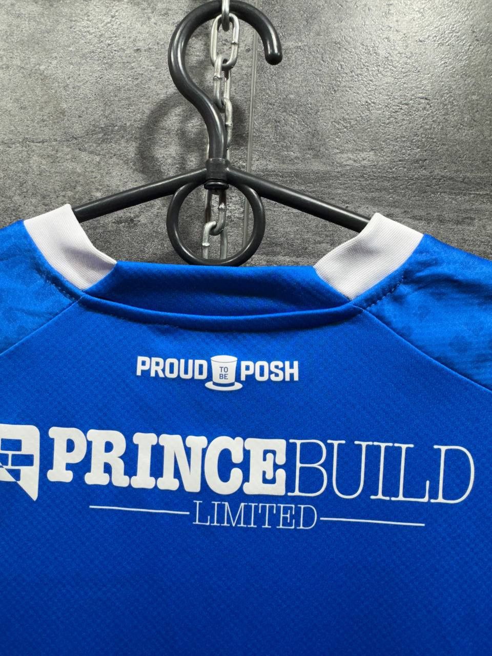Puma Peterborough United 2022-23 Puma home Soccer Jersey football Size US L / EU 52-54 / 3 - 17 Thumbnail