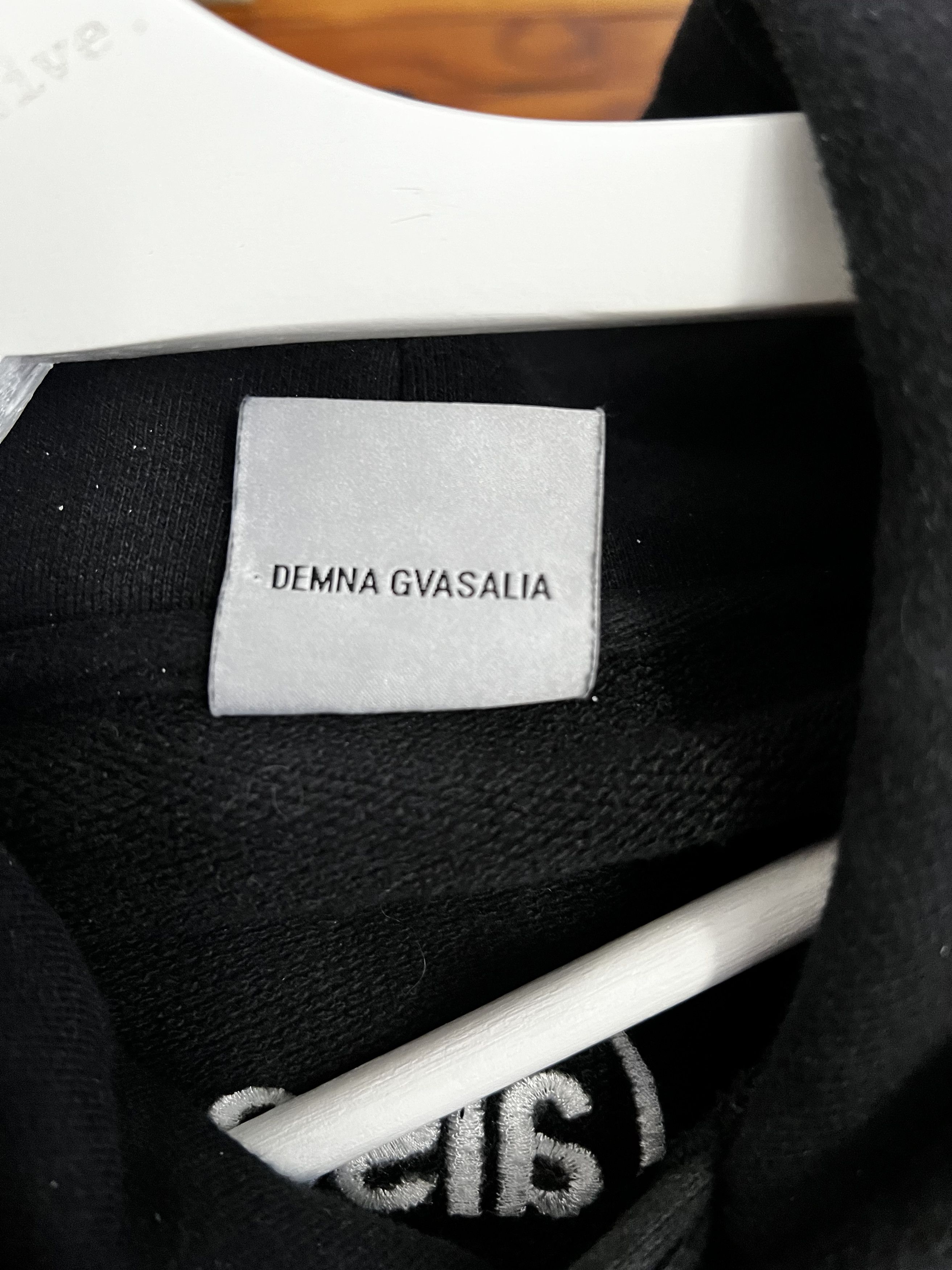 Vetements Vetements 2016 Definition Hoodie Size US M / EU 48-50 / 2 - 4 Thumbnail