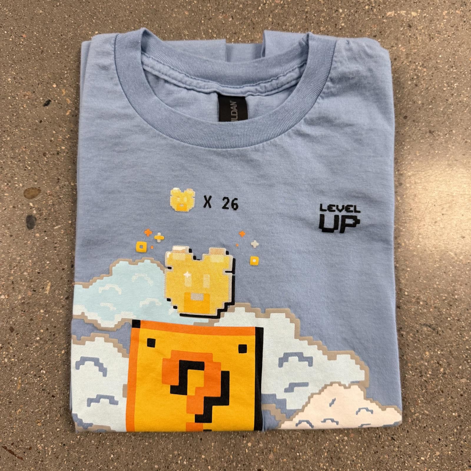 Gildan UCCS Clyde's Kickoff Event 2022 Super Mario Shirt - S Size US S / EU 44-46 / 1 - 6 Thumbnail