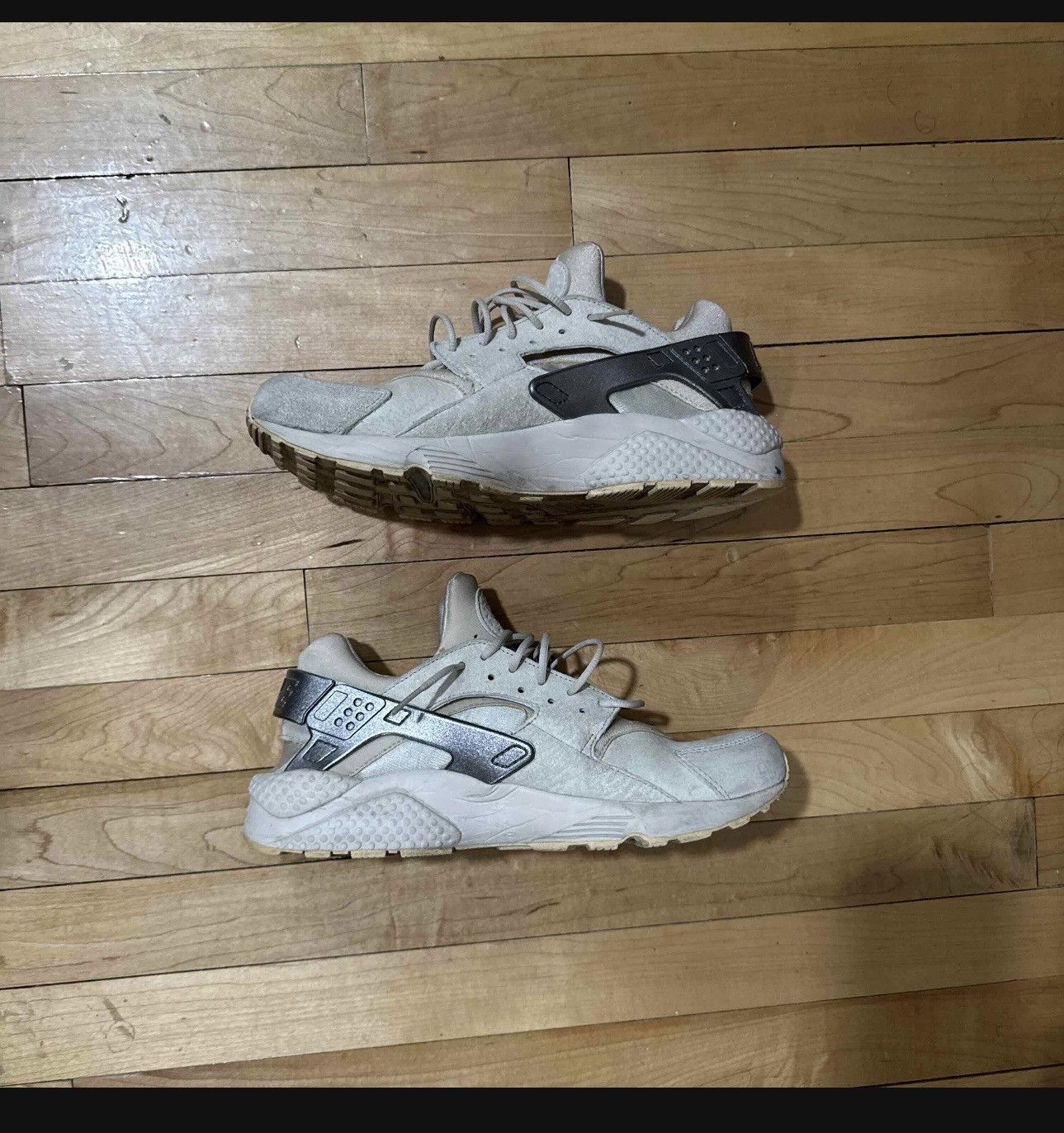 Nike Nike Air Huarache Crater Premium Light Bone Size US 10.5 / EU 43-44 - 2 Thumbnail