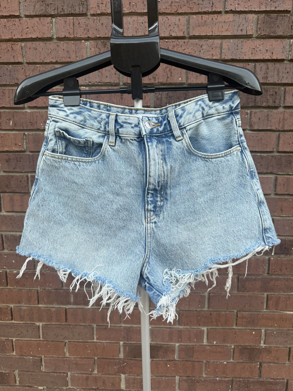 Forever 21 Forever 21 Denim Blue Jean Shorts Cutoff Retro High Rise Size 28" / US 6 / IT 42 - 1 Thumbnail