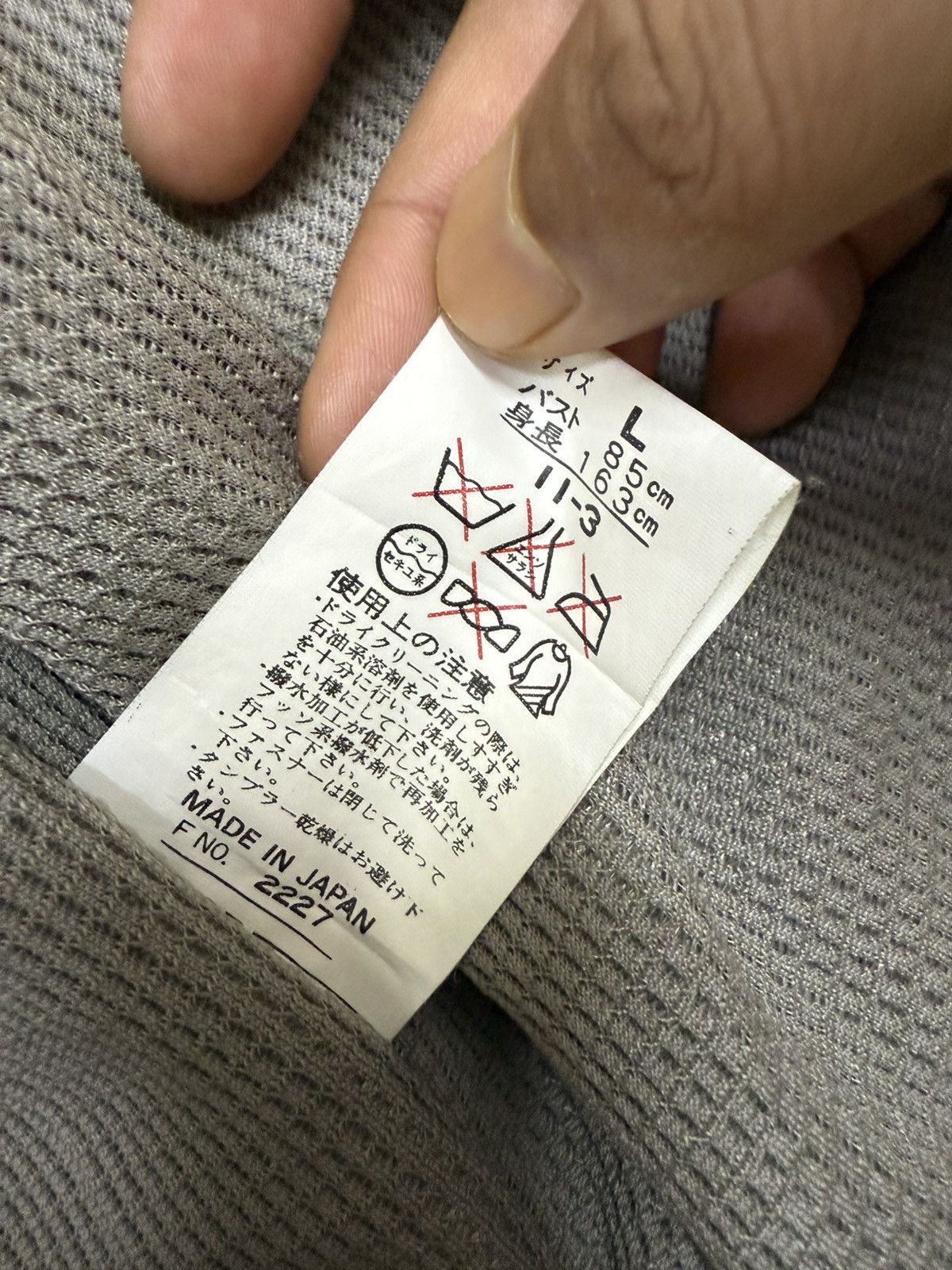 Japanese Brand Vintage 90s COURMAYEUR snow board jacket ski hoodie Size US L / EU 52-54 / 3 - 11 Thumbnail