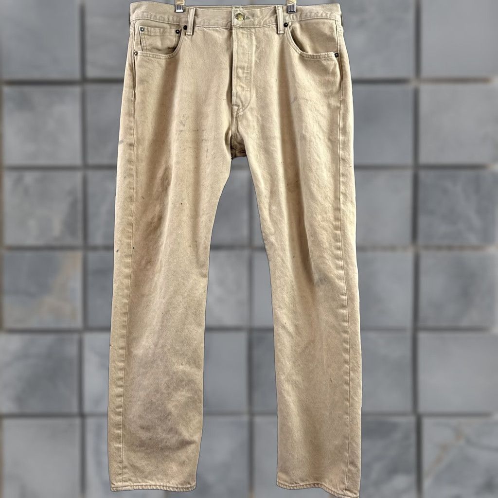 Levi's VINTAGE Levi's 501 Jeans 36x32 Beige Denim Button Fly Thrashed Workwear Distressed Stains Mens Pants 5-Pocket Denim Jeans Regular Fit Cotton Size US 36 / EU 52 - 1 Thumbnail
