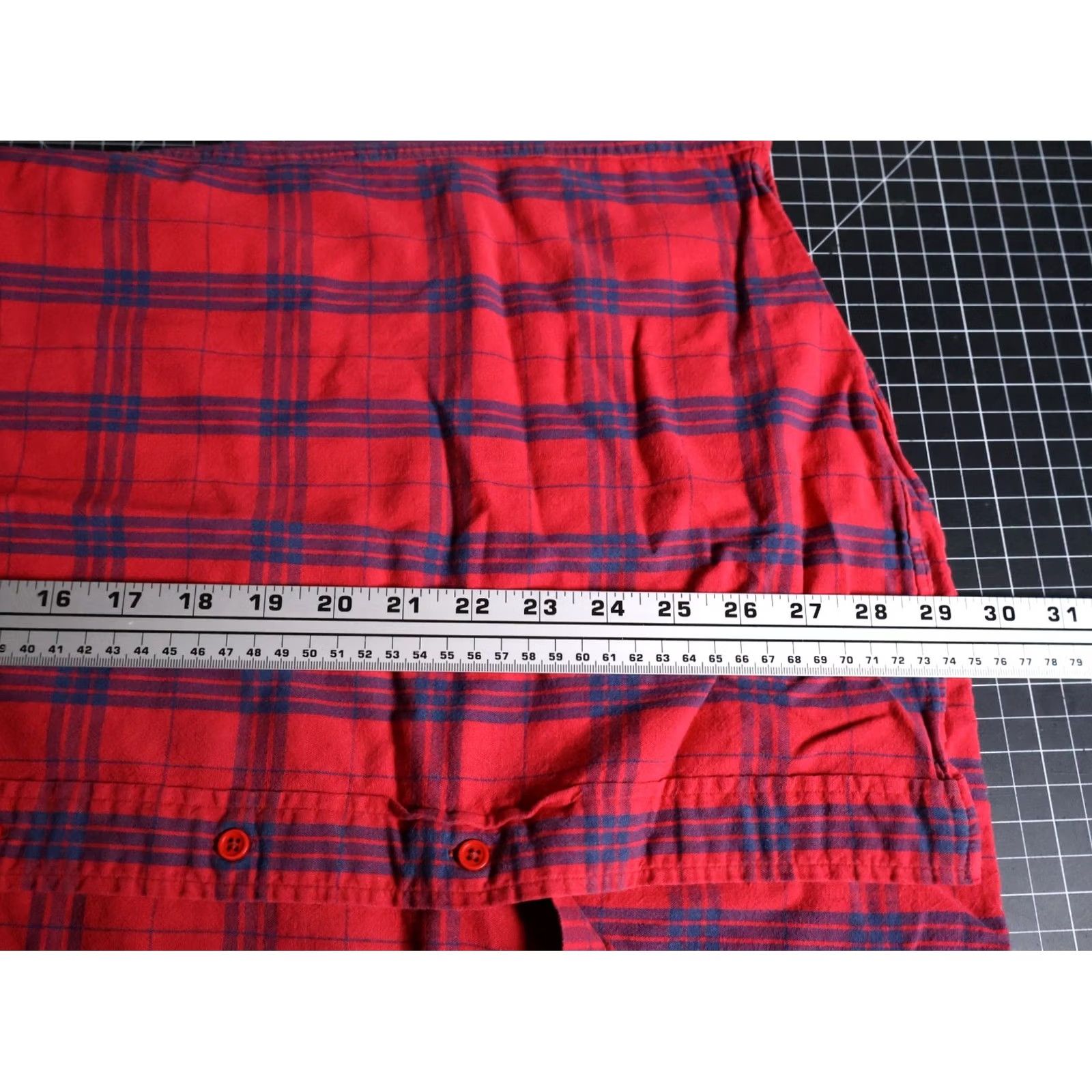 Vintage VINTAGE 80s L.L. Bean Shirt Men's Large Red Blue Check Long Sleeve Button Up USA Made Size US L / EU 52-54 / 3 - 7 Thumbnail