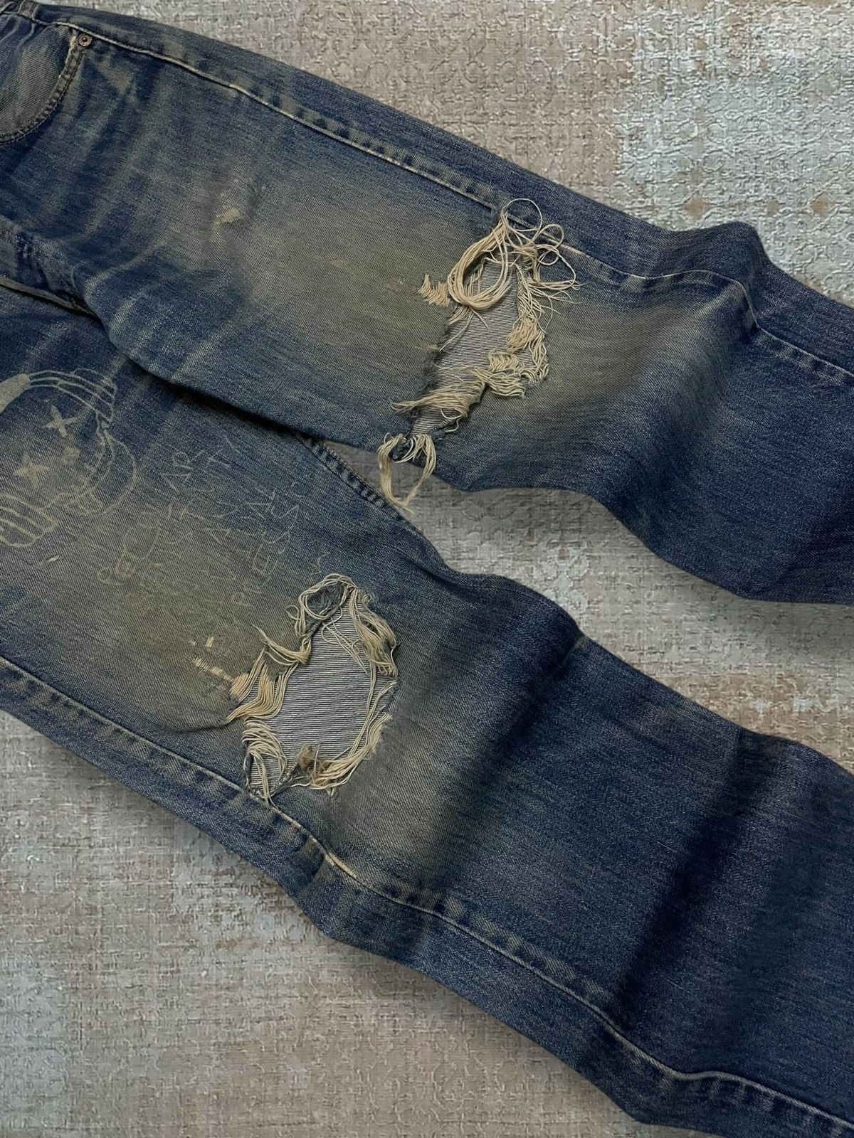 Levi's Vintage Clothing Vintage 1990s Designer Levis 501 Skull Distressed Denim Size US 31 - 4 Thumbnail