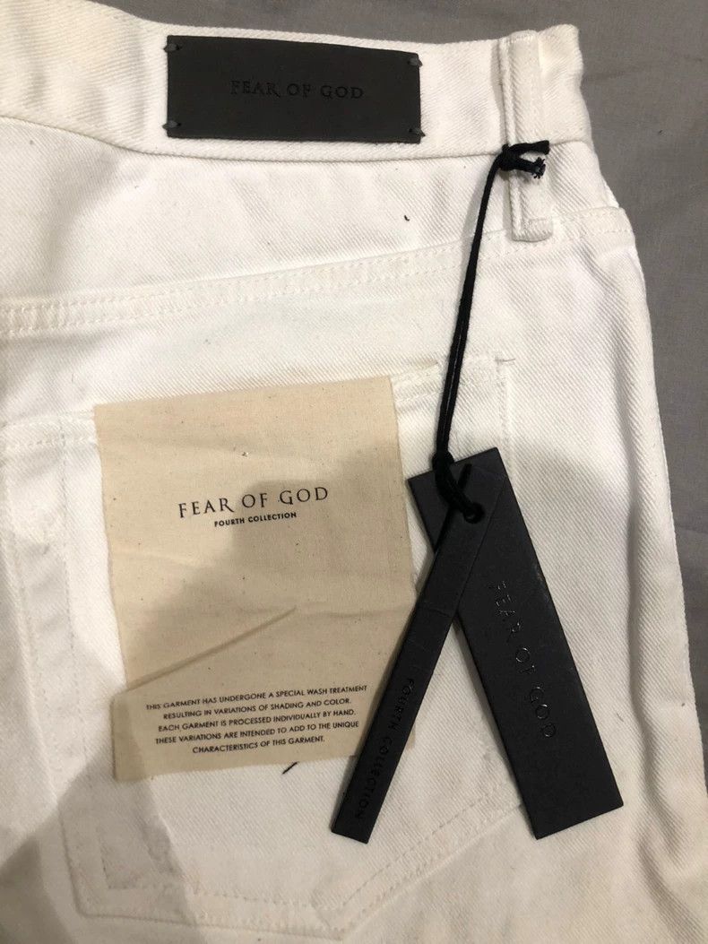Fear of God Fear of God Ripped white jeans Size US 32 / EU 48 - 3 Thumbnail