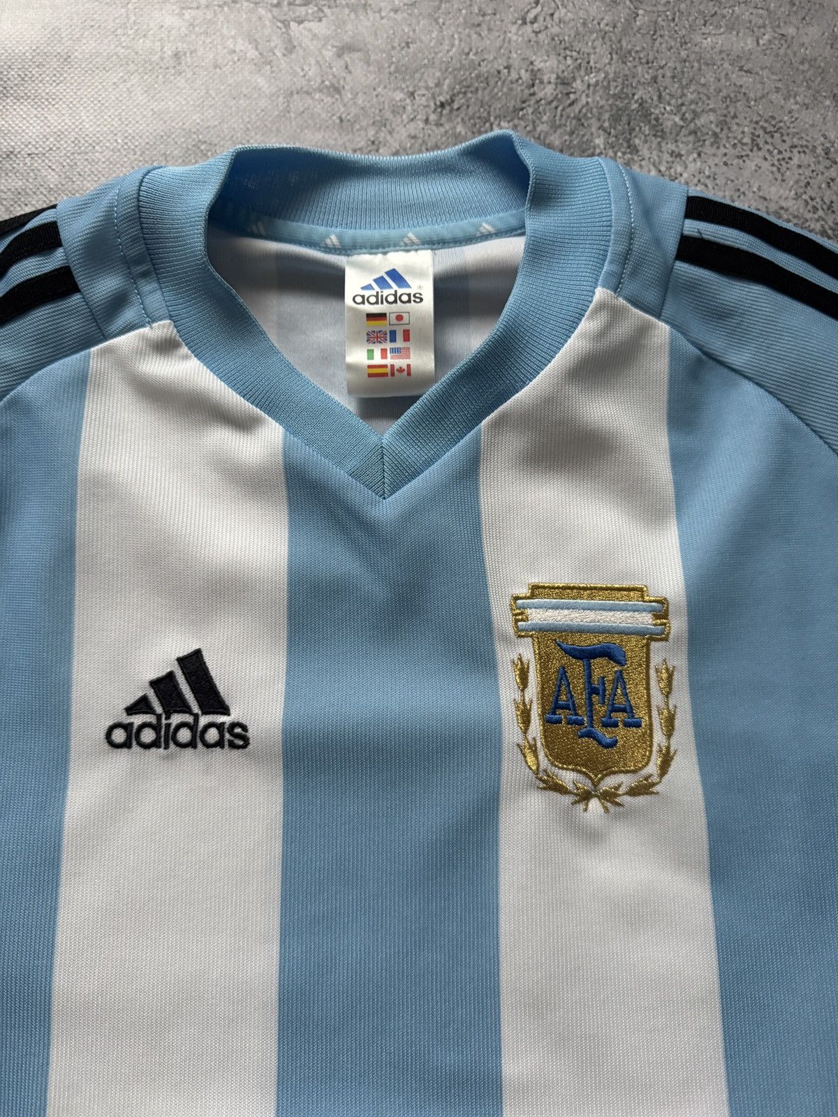 Adidas ARGENTINA 2002/04 Adidas Home Football Jersey size L Size US L / EU 52-54 / 3 - 5 Thumbnail