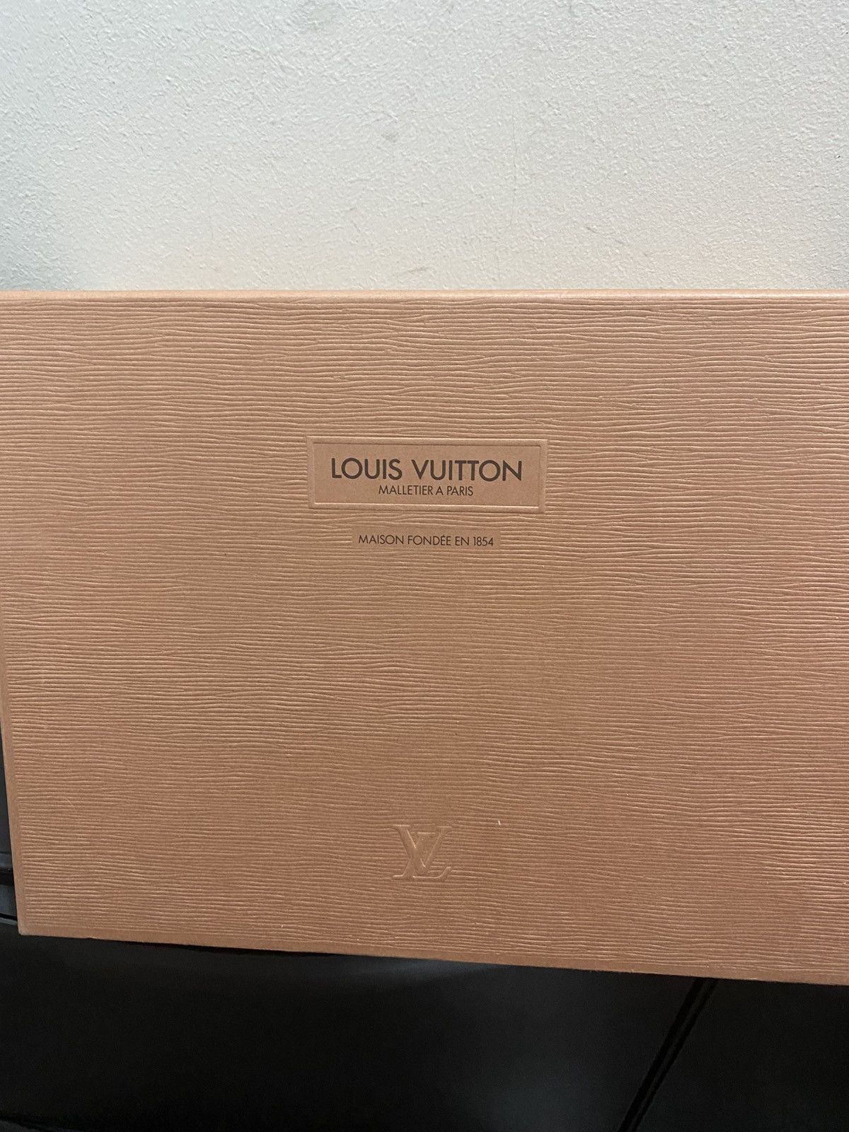 Louis Vuitton LOUIS VUITTON BLACK LEATHER HANDBAG Size ONE SIZE - 5 Thumbnail