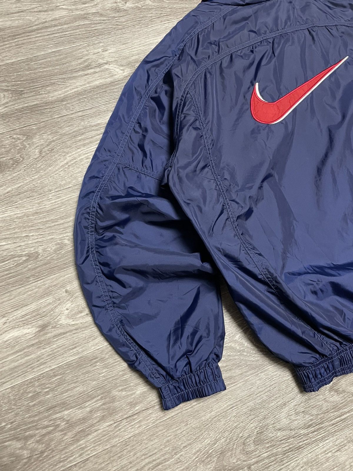 Nike Vintage 90s Nike Big Swoosh Logo Nylon Jacket Size US M / EU 48-50 / 2 - 21 Thumbnail