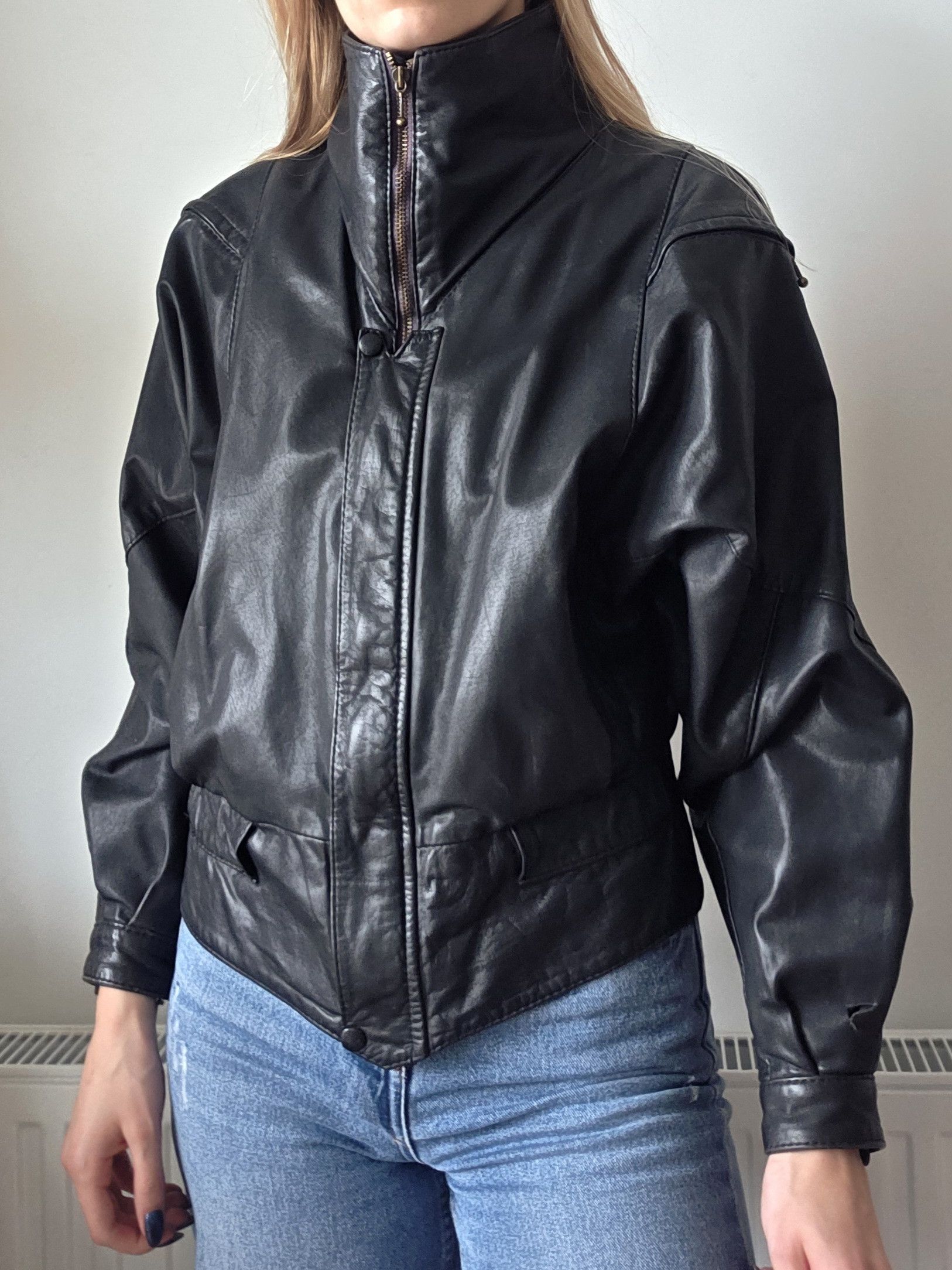 Handmade Unique vintage jacket made of genuine leather rare Size M / US 6-8 / IT 42-44 - 4 Thumbnail