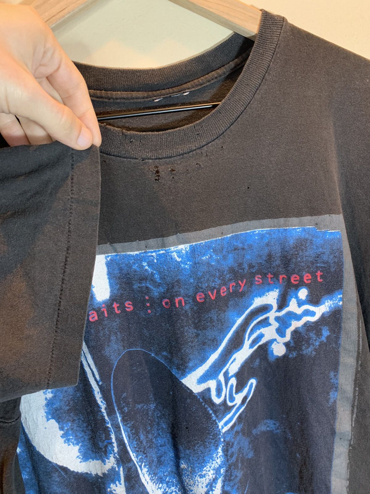 Band Tees × Vintage *RARE* Vintage 1992 Dire Straits On Every Street Tour Shirt Size US L / EU 52-54 / 3 - 4 Thumbnail